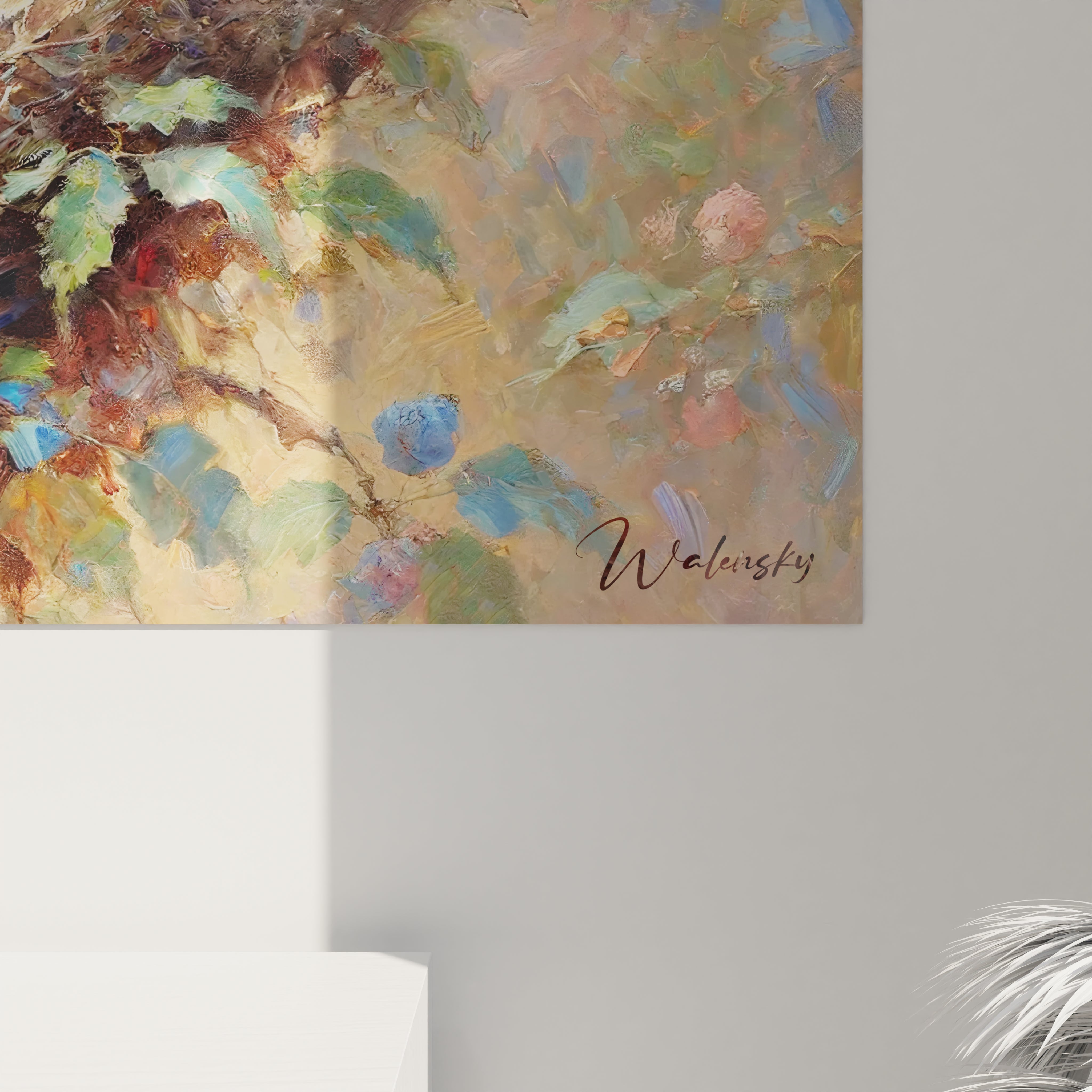 Vue de près, ce tableau oiseaux révèle des détails saisissants, mettant en lumière la texture des plumes et l'émotion du lien entre mère et petits.