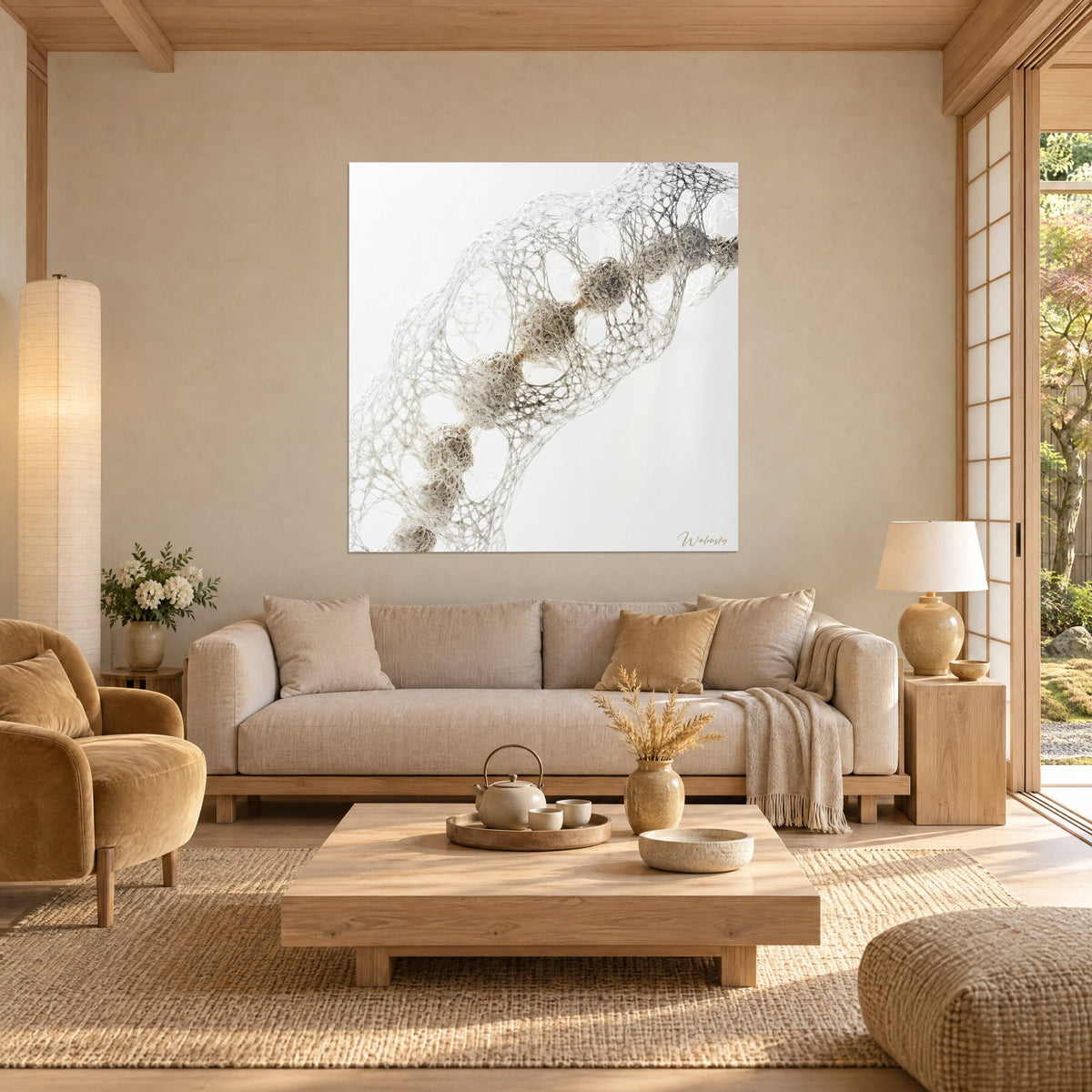 Tableau hélice d'ADN en dentelle ivoire et gris fumé, filaments entrelacés sur fond blanc, au-dessus d'un canapé dans un salon lumineux
