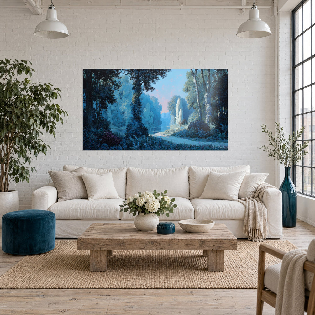 Tableau rivière enchantée aux reflets bleu glacier et rose pâle, peupliers argentés, au-dessus d'un canapé dans un salon lumineux