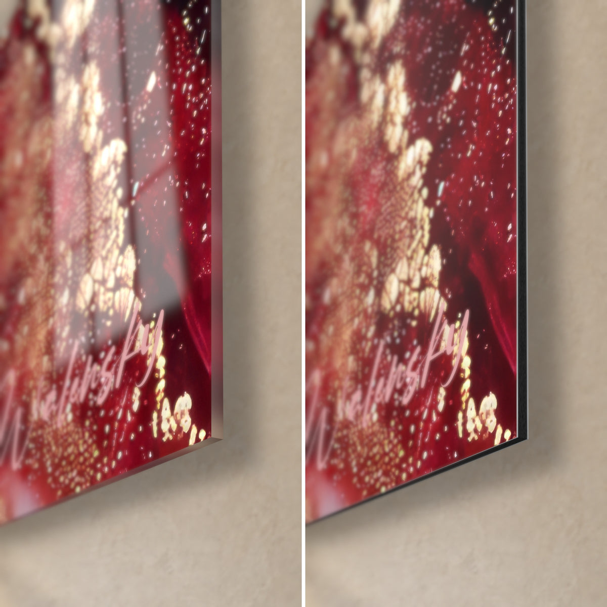 Quadro con motivo minerale bordeaux e oro, angolo in basso a destra: vetro acrilico lucido a sinistra, alluminio Dibond opaco a destra, bordo da 3 mm