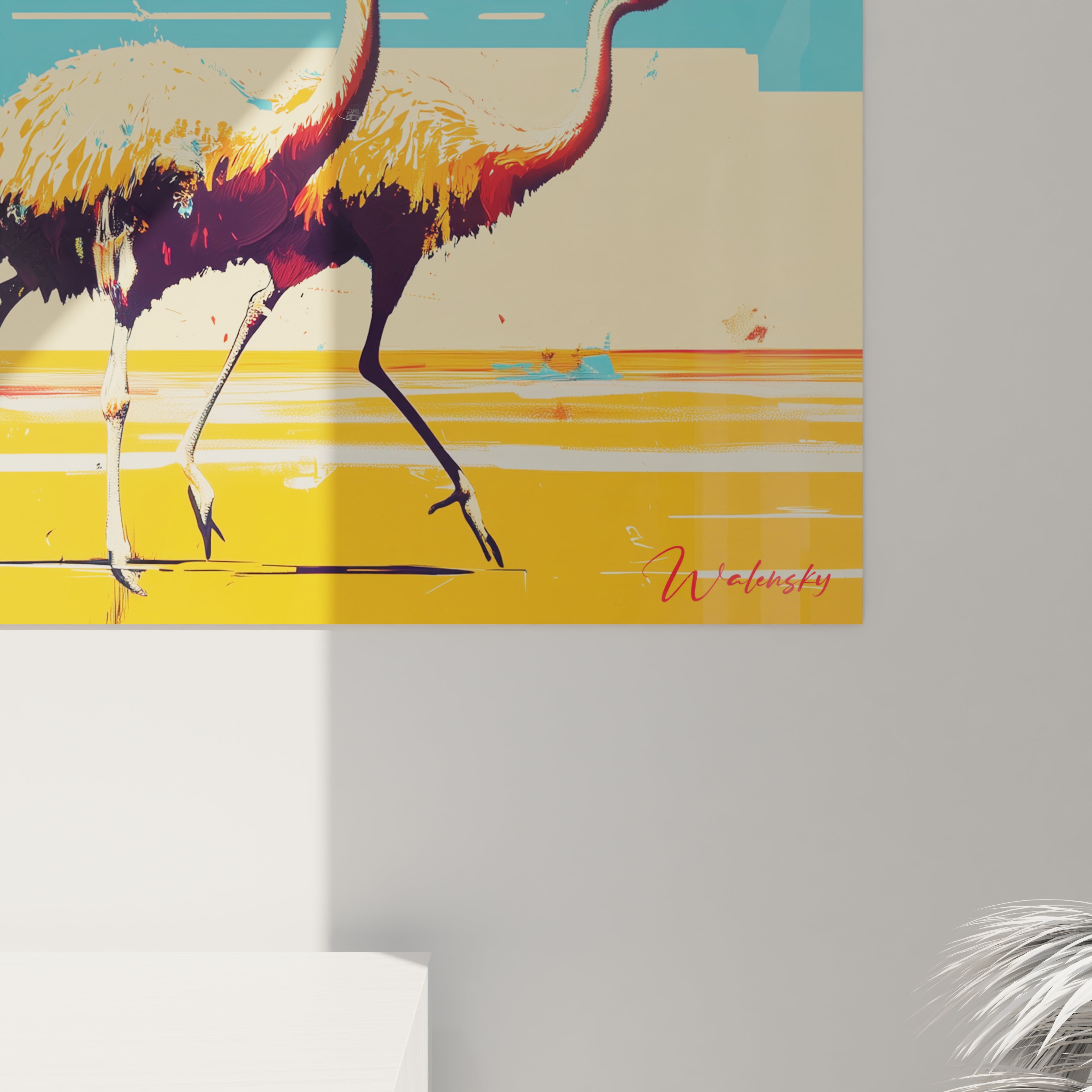 Tableau mural d'animaux avec deux autruches colorées sur fond jaune par Walensky