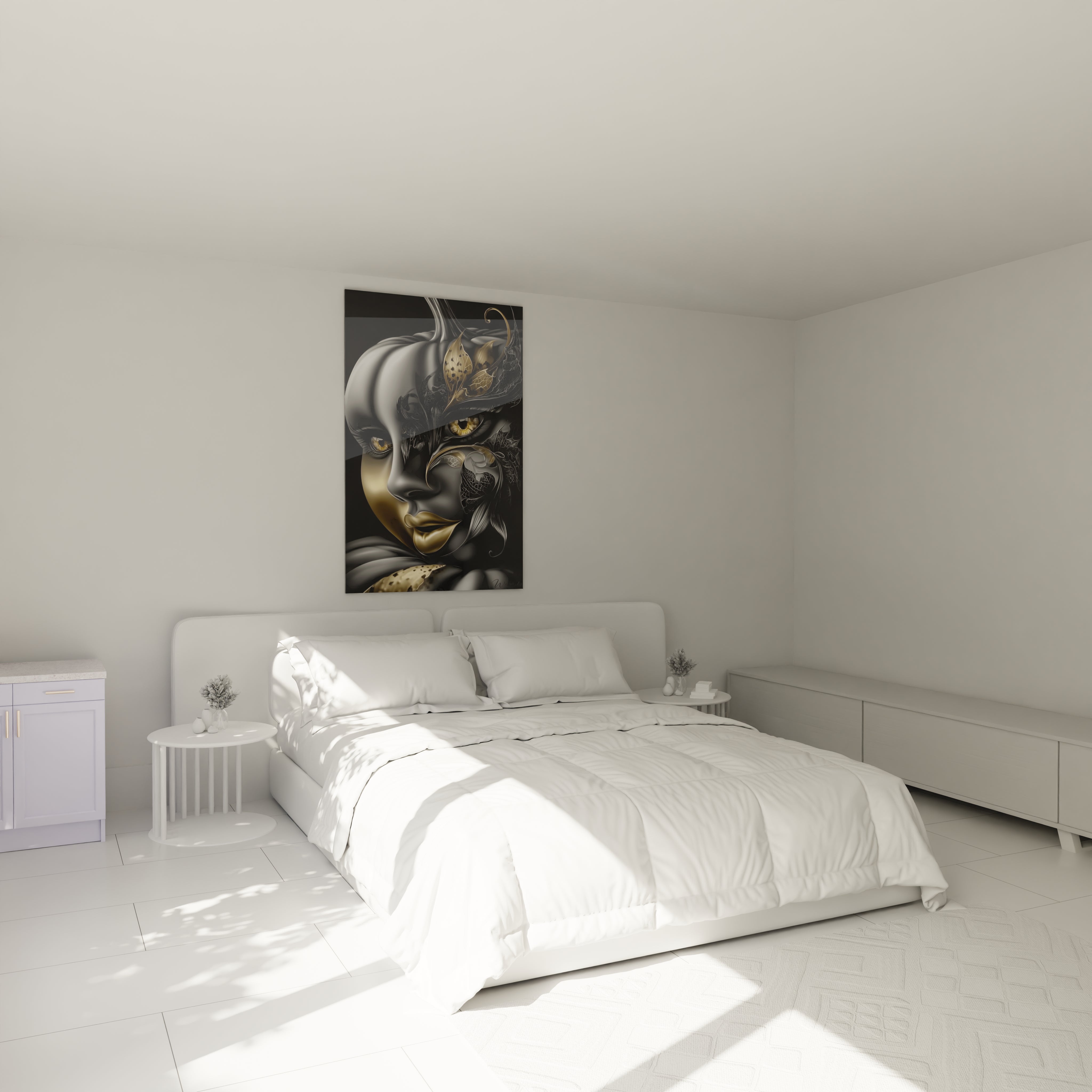 Walensky tableau masque halloween mural dans une chambre blanche minimaliste visage masqué noir et or au dessus du lit