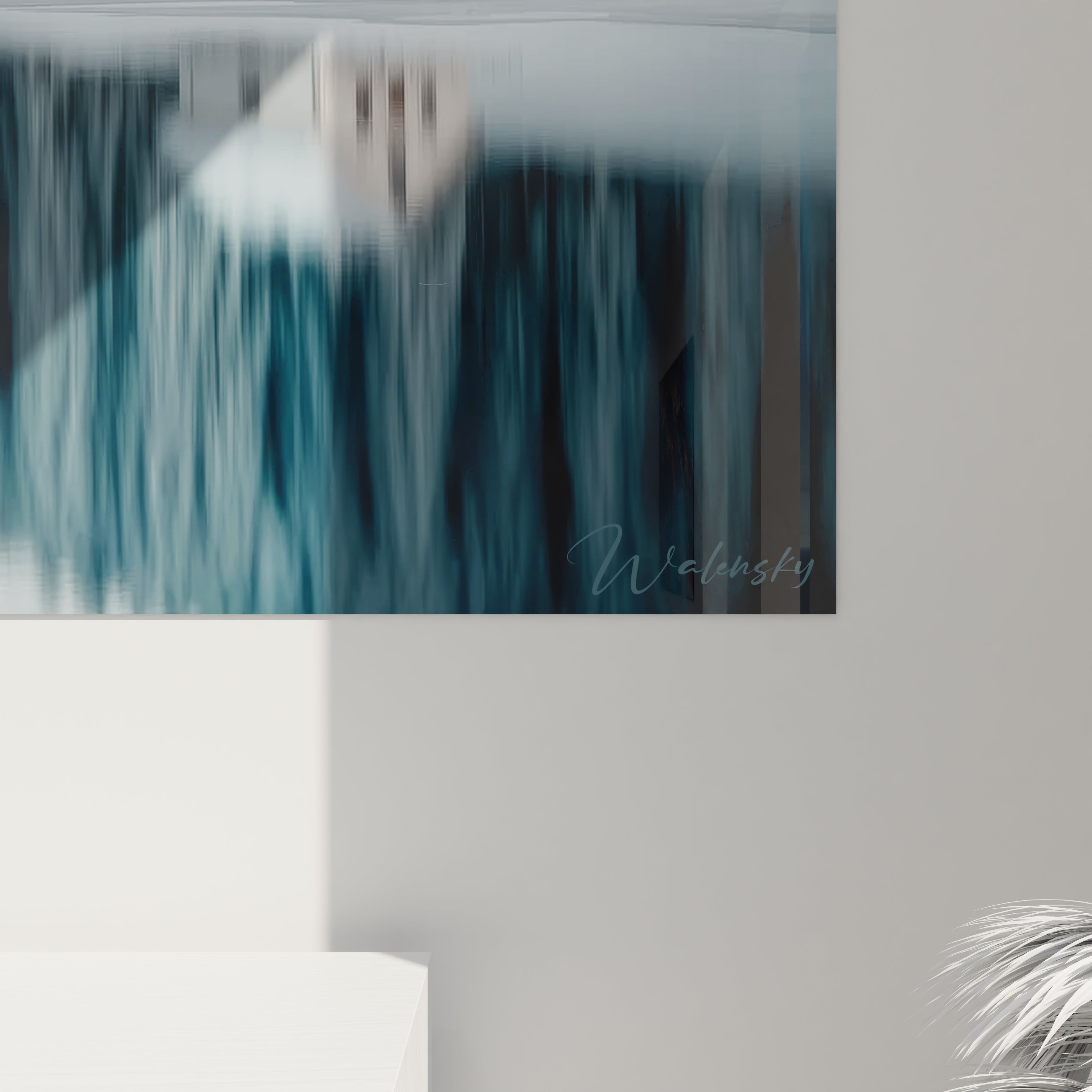 Tableau mural Walensky montrant un chalet flou sur textures verticales bleues tableau chalet bois authentique