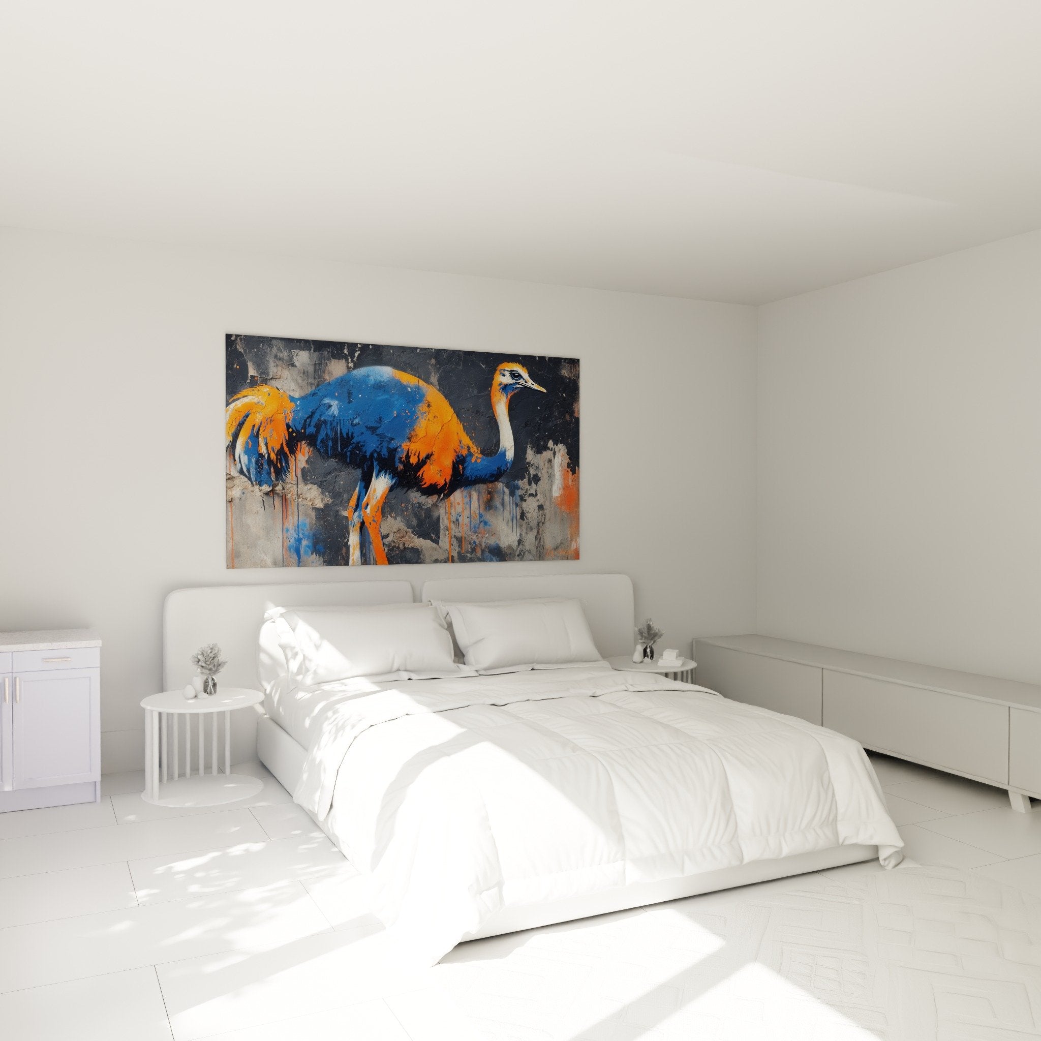 Autruche expressionniste bleu orange accrochee au dessus lit moderne dans chambre contemporaine
