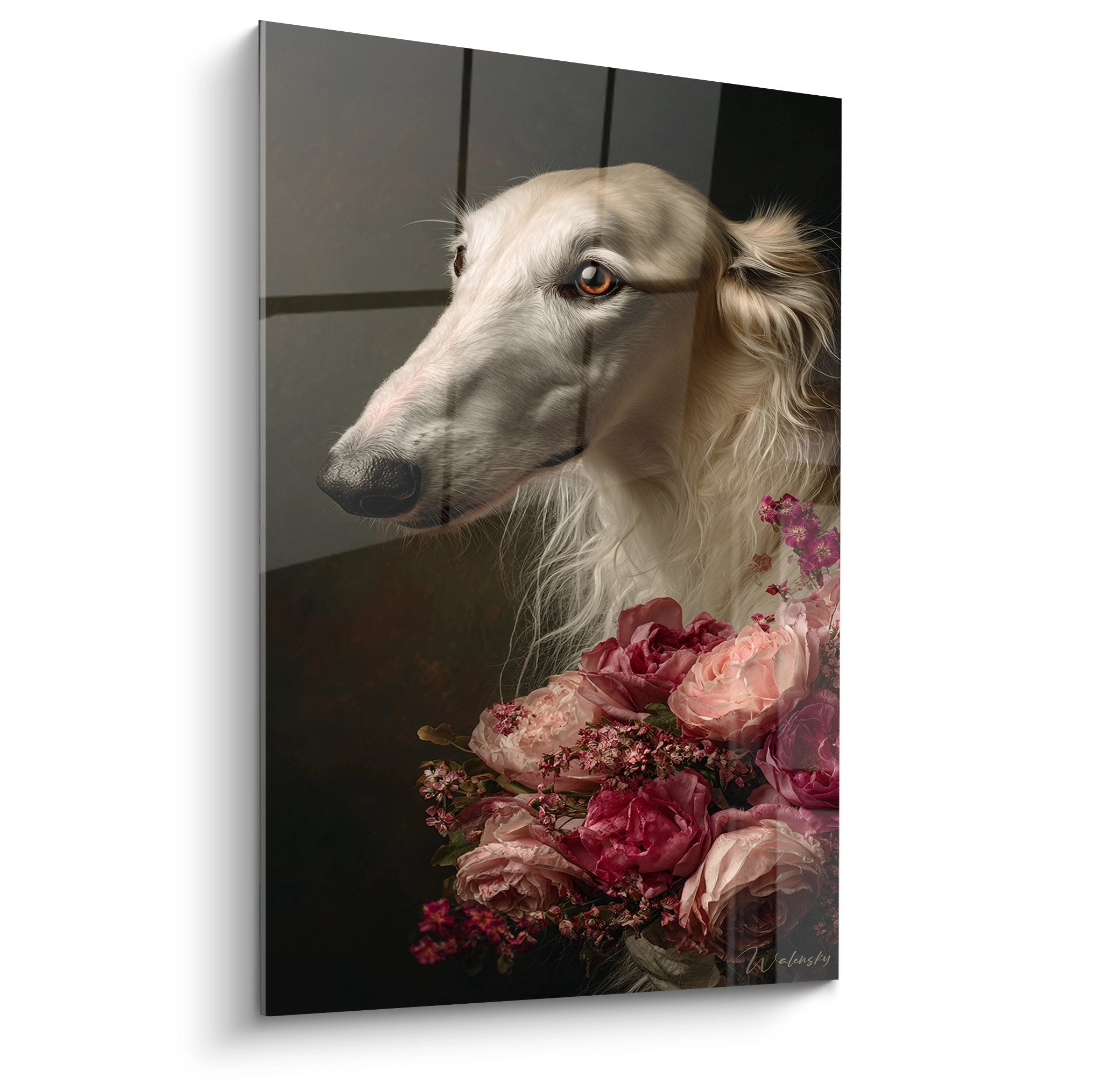 Portrait elegant de Barzoi dore avec bouquet de pivoines roses et bordeaux sur fond gris anthracite