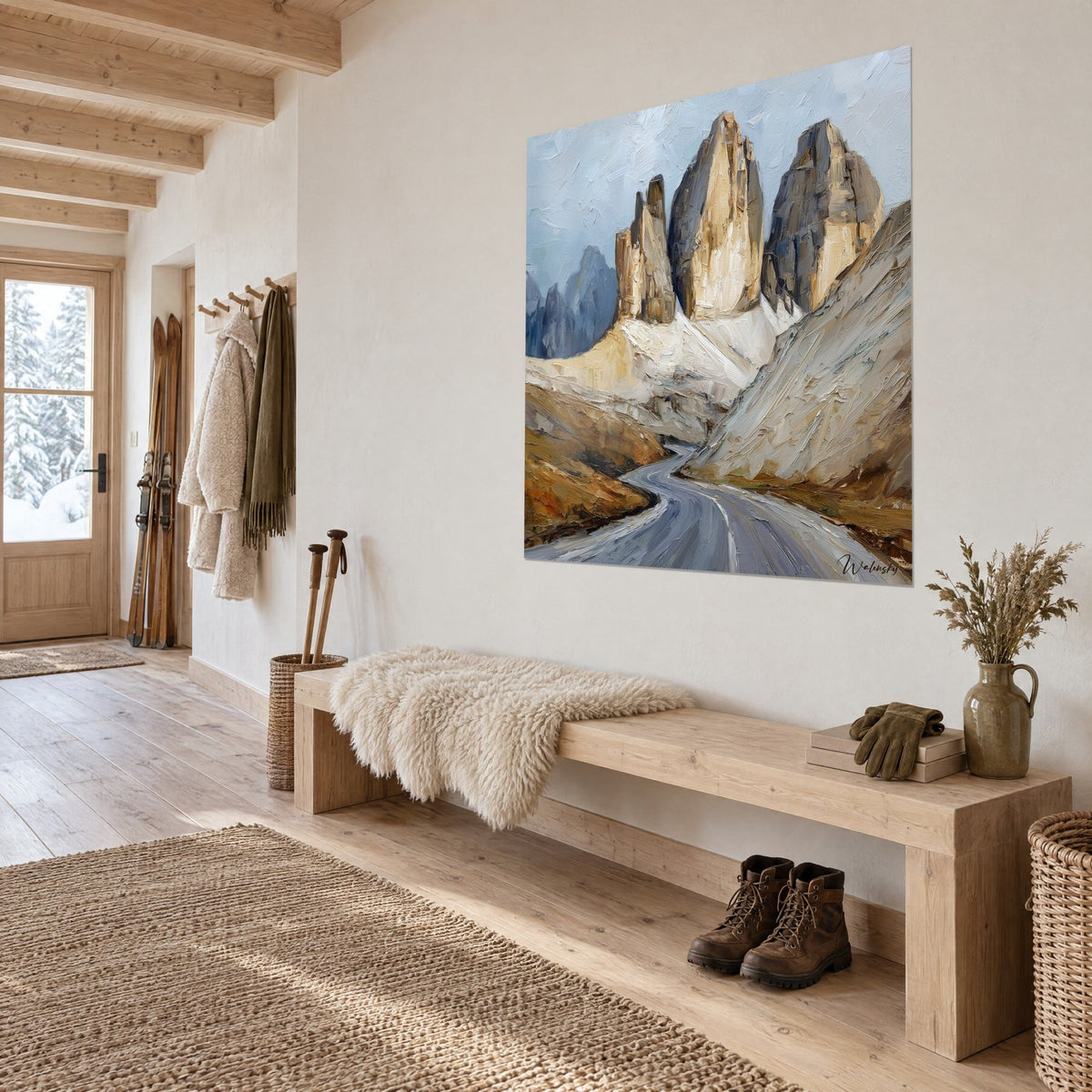 Tableau massif dolomitique peint au couteau, falaises sable et ardoise, ruban d'asphalte argenté, sur un mur blanc d'entrée en chalet