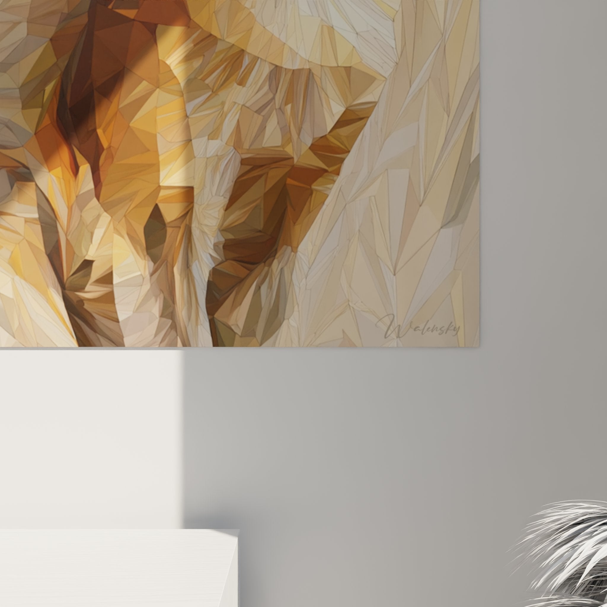 Panoramica del quadro gatto arte poligonale in un interno contemporaneo, decorazione murale moderna