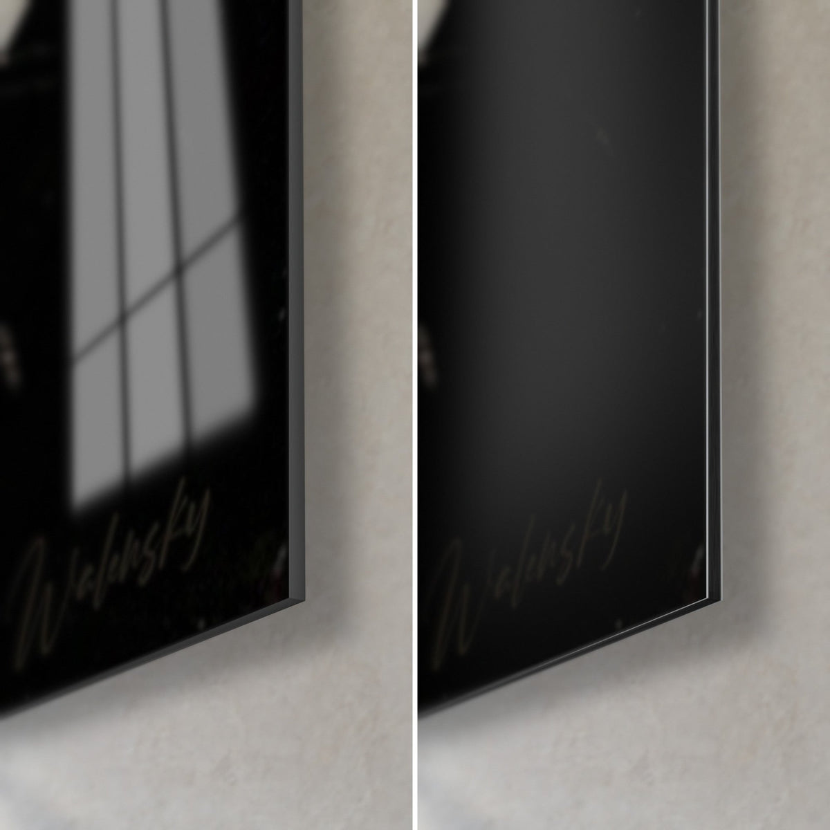 Tableau regard de chat noir, coin bas droit : verre acrylique brillant reflétant une fenêtre, alu Dibond gris mat