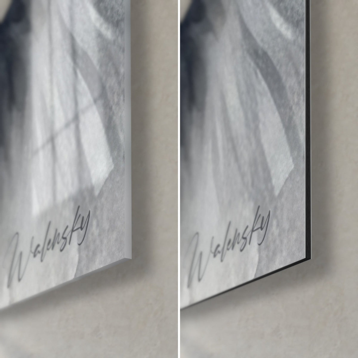 Wall art grey nebelung cat, bottom right corner: glossy acrylic glass on the left, matte Dibond on the right, Walensky signature, 3 mm edge