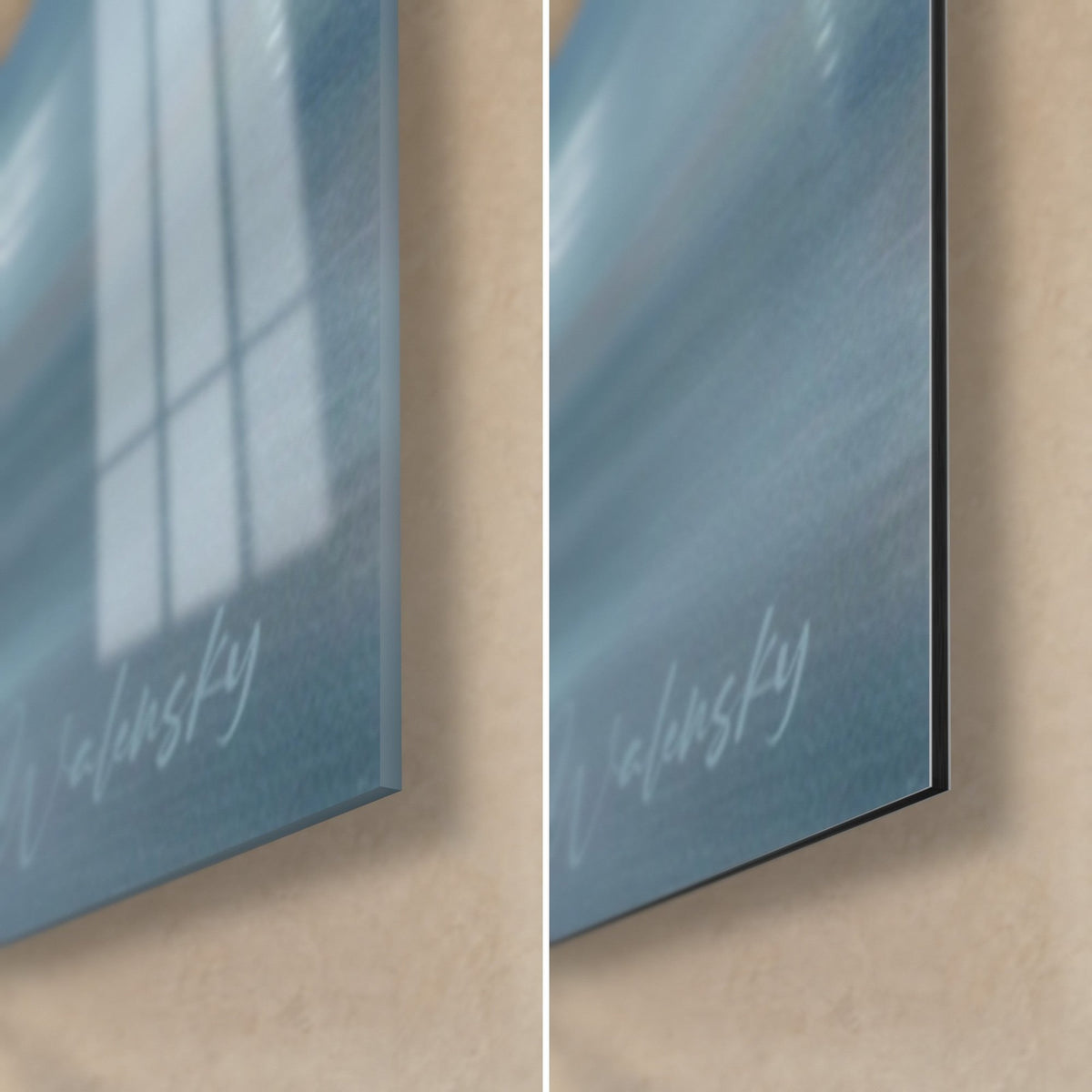 Tableau tireur concentré, coin bas droit bleu acier et signature Walensky, verre acrylique brillant à gauche, Dibond mat noir à droite