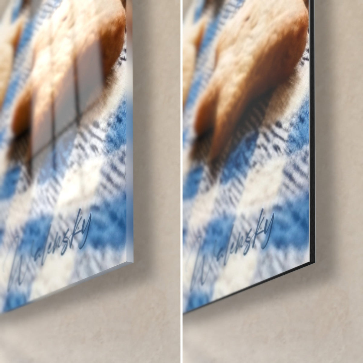 Gemälde mit goldener elsässischer Brioche auf blau karierter Tischdecke, untere rechte Ecke: glänzendes Acrylglas und mattes Dibond, 3 mm Stärke