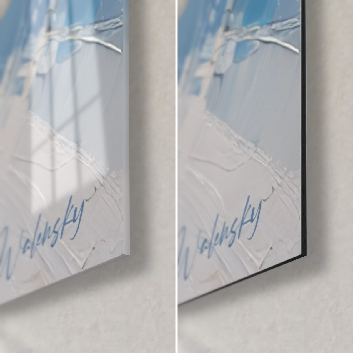 Tableau skieur en veste bleu cobalt, signature Walensky bleue, coin bas droit en verre brillant à gauche et Dibond mat à droite