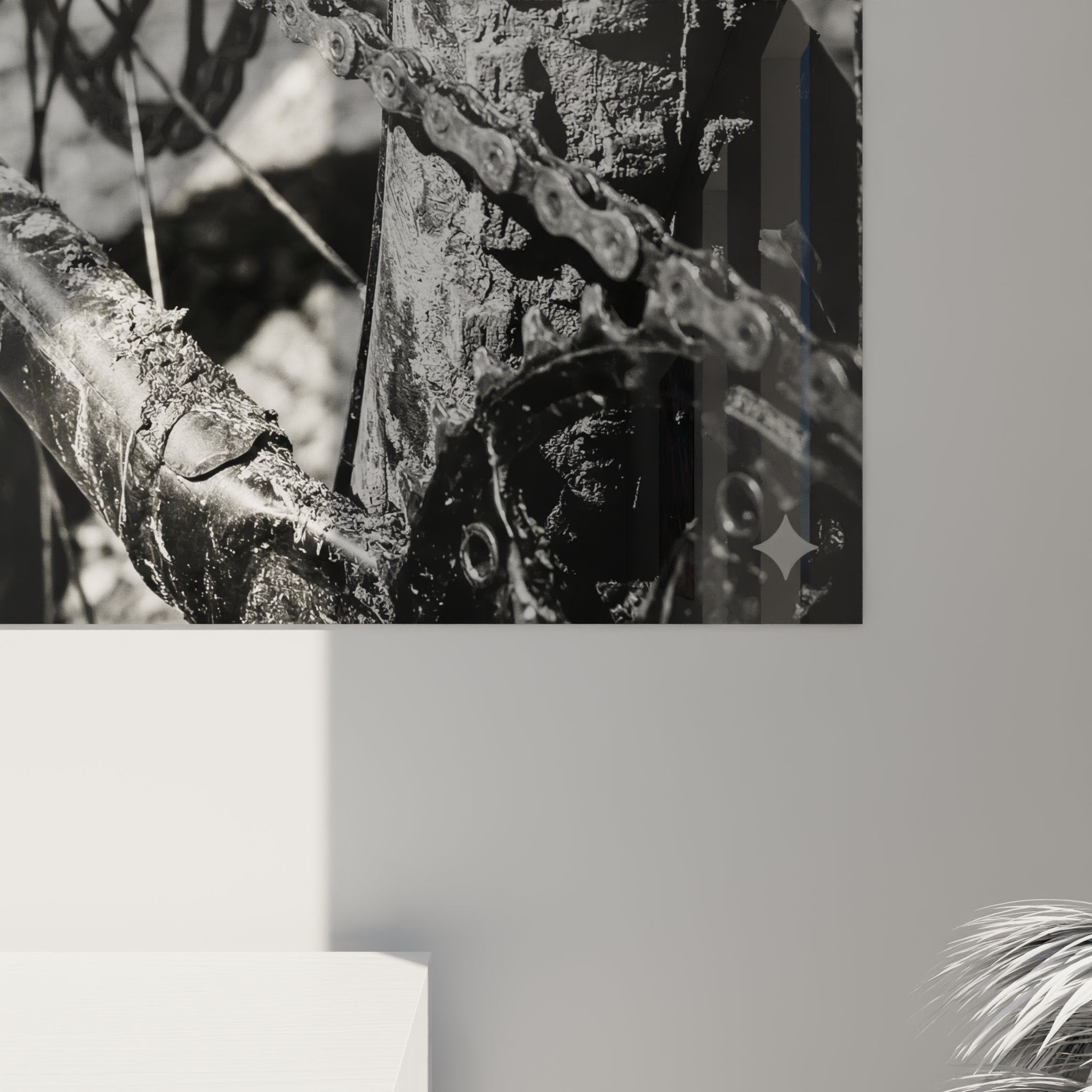 Vue ensemble tableau VTT chaine cassette vintage dans salon moderne decoration murale cyclisme industriel