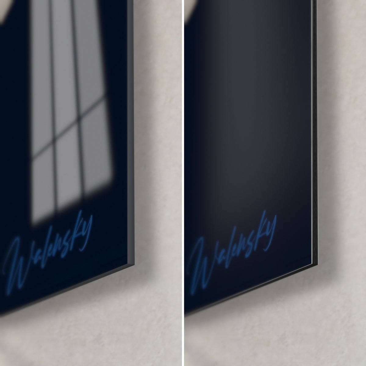 Gemälde Frauensilhouette in Kobaltblau und goldenem Laub, untere rechte Ecke: glänzendes Acrylglas links, mattes Dibond rechts