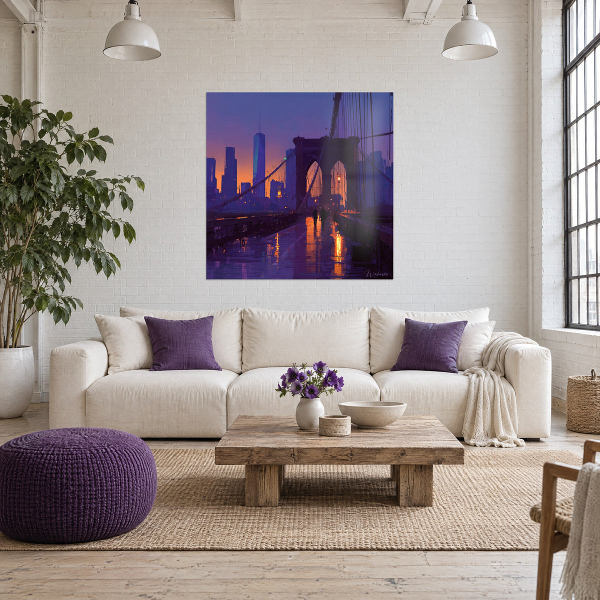 Tableau Pont de Brooklyn au crépuscule, ciel orange et violet, arche gothique en pierre, au-dessus d'un canapé dans un salon lumineux
