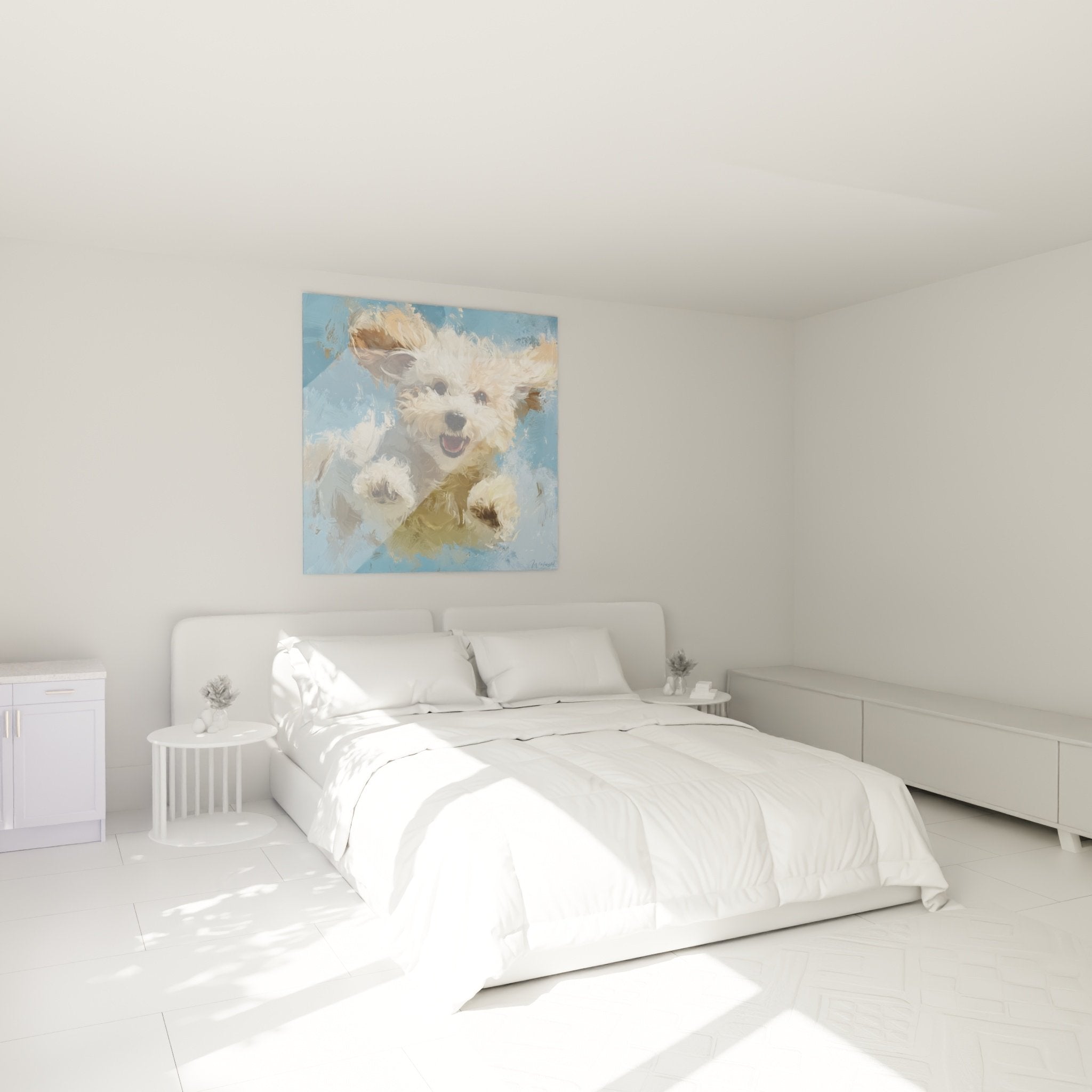 Blaues Wasserpudel-Gemälde über einem Bett in einem modernen Schlafzimmer mit hellen Tönen aufgehängt