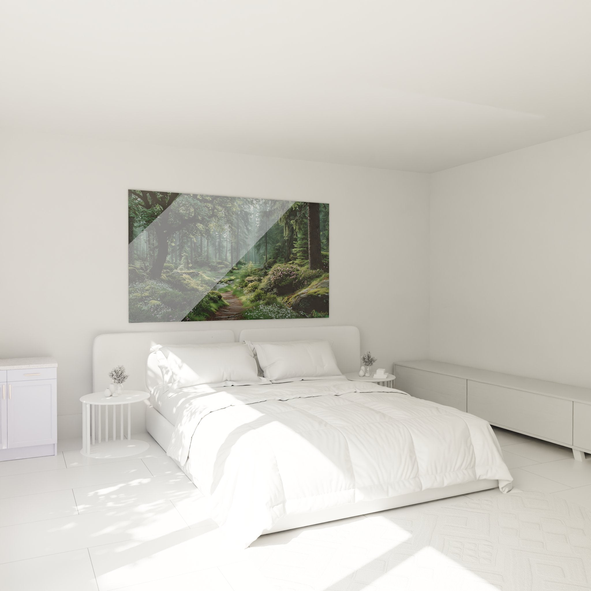 Décoration chambre avec tableau sentier forestier brumeux créant une ambiance zen et naturelle
