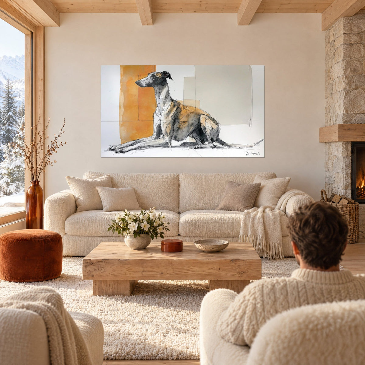 Tableau lévrier élancé en esquisse à l'encre, pelage ocre et gris, fond orangé, au-dessus d'un canapé dans un salon lumineux