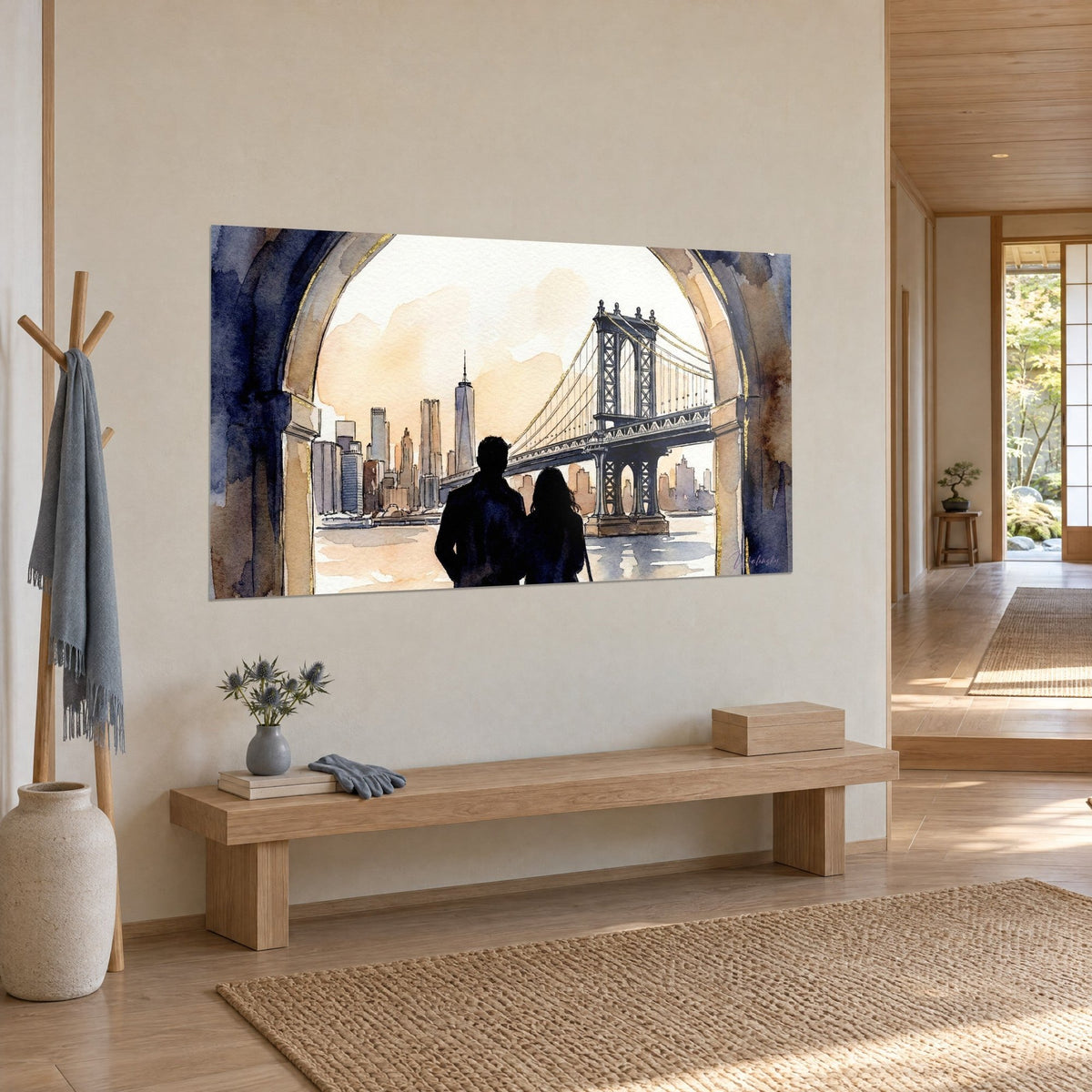 Schilderij aquarel van de Brooklynbrug, twee schaduwen onder een stenen boog in oker en marineblauw, tegen een beige muur, driekwartzicht