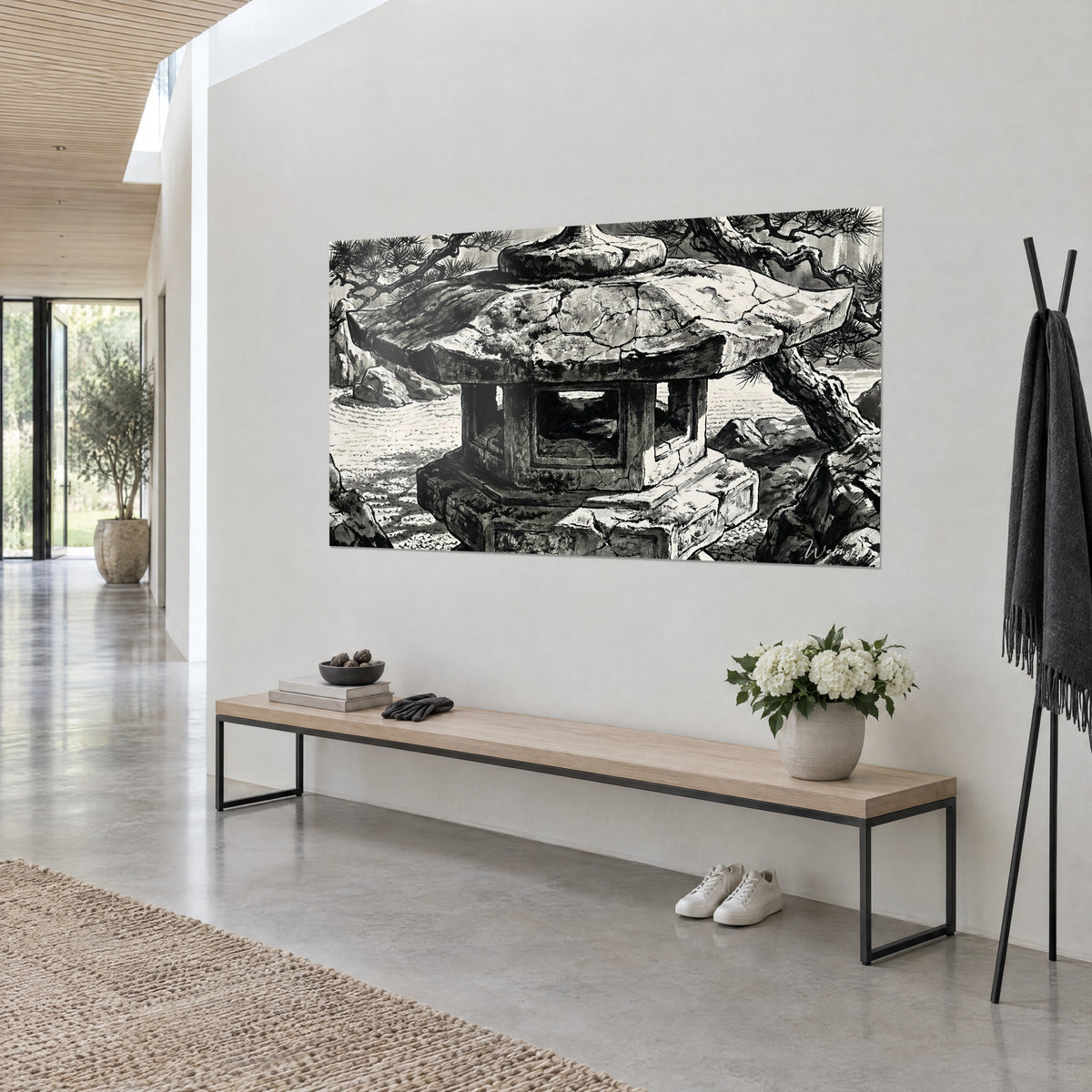 Quadro tetto di pietra screpolato di una lanterna zen, grigio carbone e avorio, giardino di ghiaia rastrellata, panca in legno chiaro
