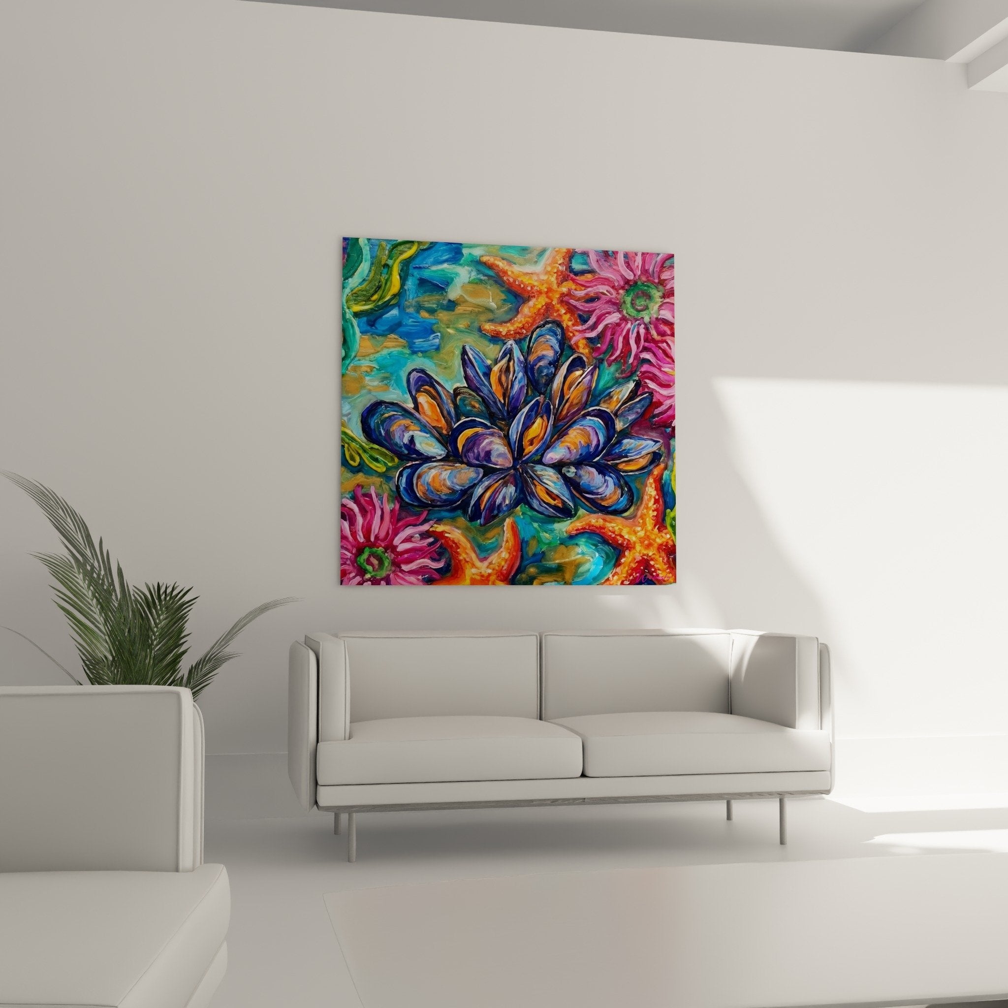 Gros plan moules bleues reflets nacres violets orange etoiles mer algues vertes peinture marine detaillee