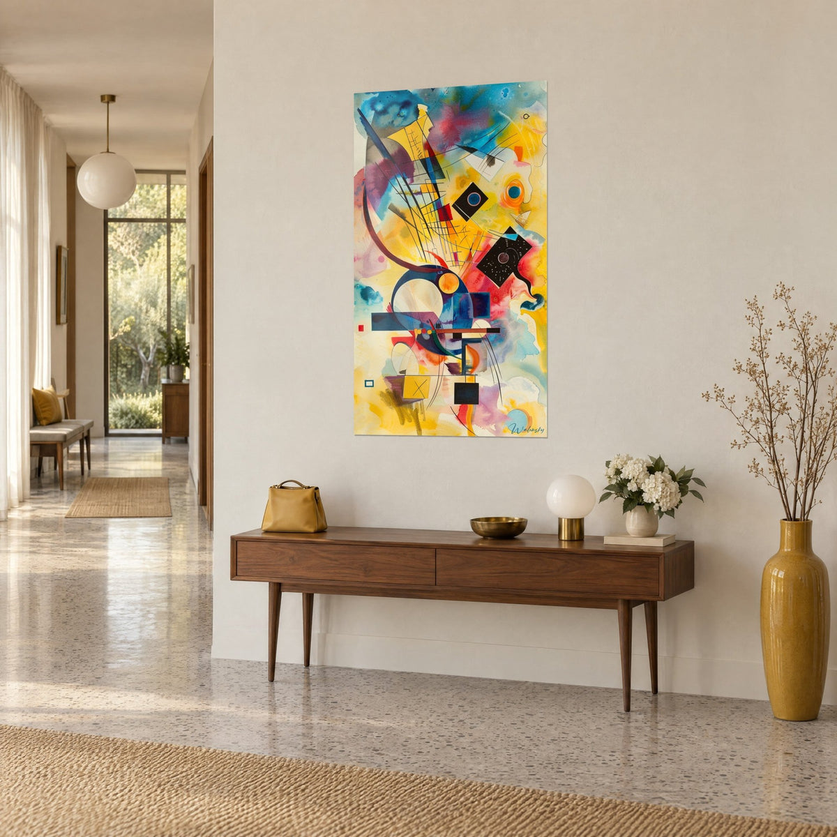 Tableau aquarelle géométrique éclatée, cercles bleu nuit et losanges noirs sur fond jaune, vu de trois-quarts au-dessus d'une console en bois