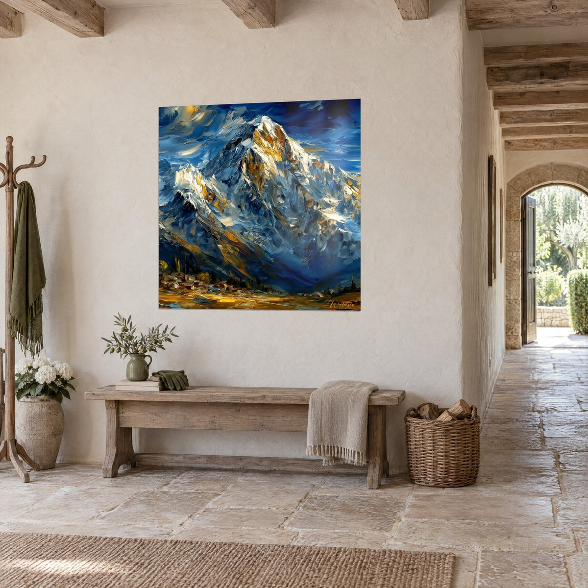 Tableau massif alpin en épaisse peinture à la spatule, glaces blanches et reflets dorés, vue de trois-quarts dans un couloir de pierre