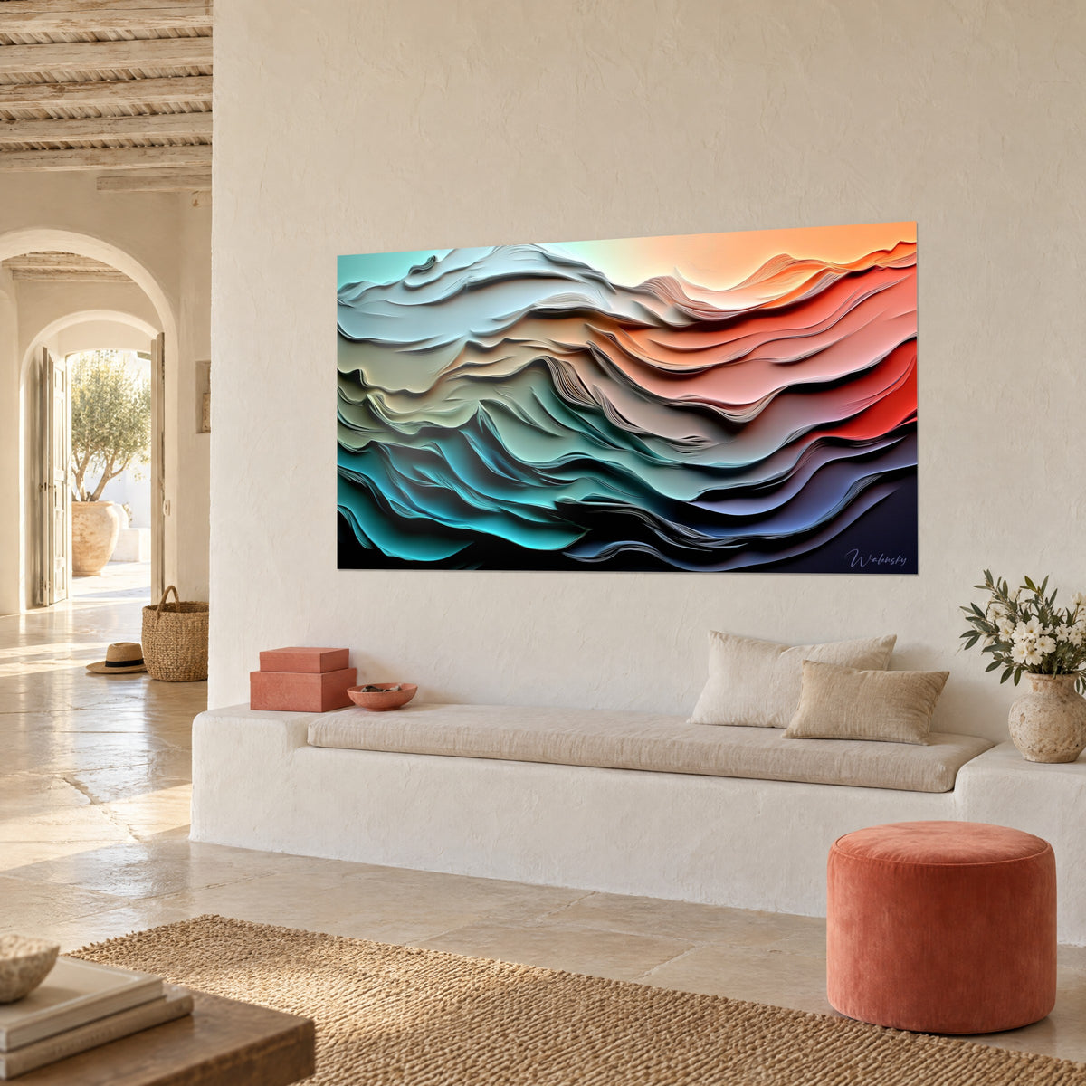 Tableau ondes sculptées du turquoise à l'orangé, ombres profondes entre les couches, mur crème, banquette blanche en alcôve