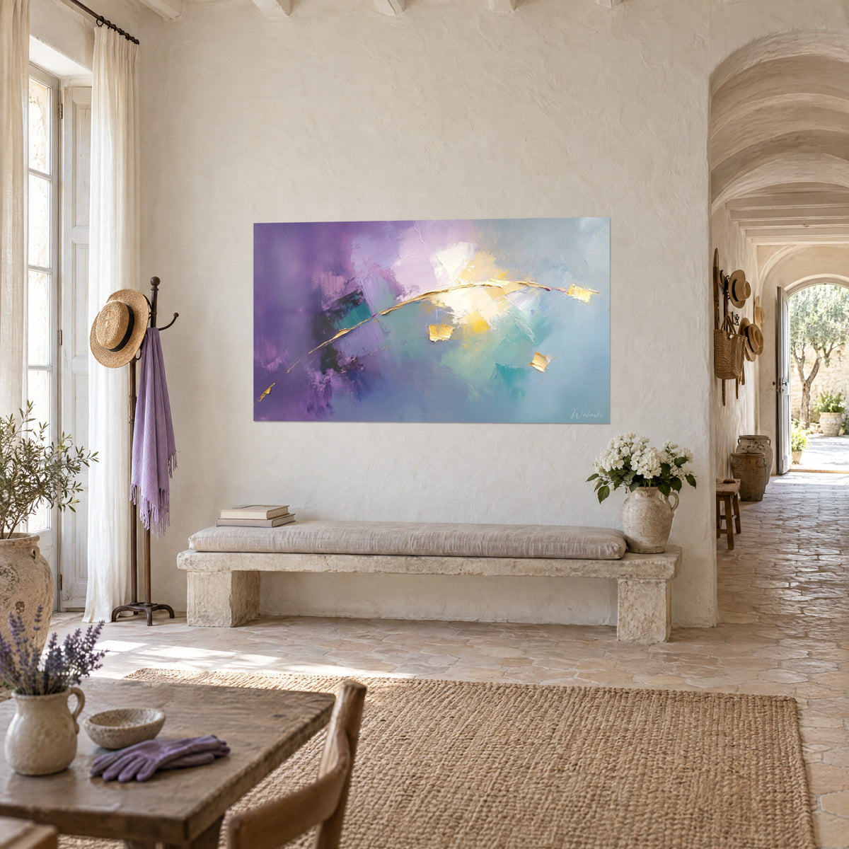 Cuadro Línea dorada tensada sobre fondo lila y azul cielo, empastes de pintura, masía provenzal, vista de tres cuartos
