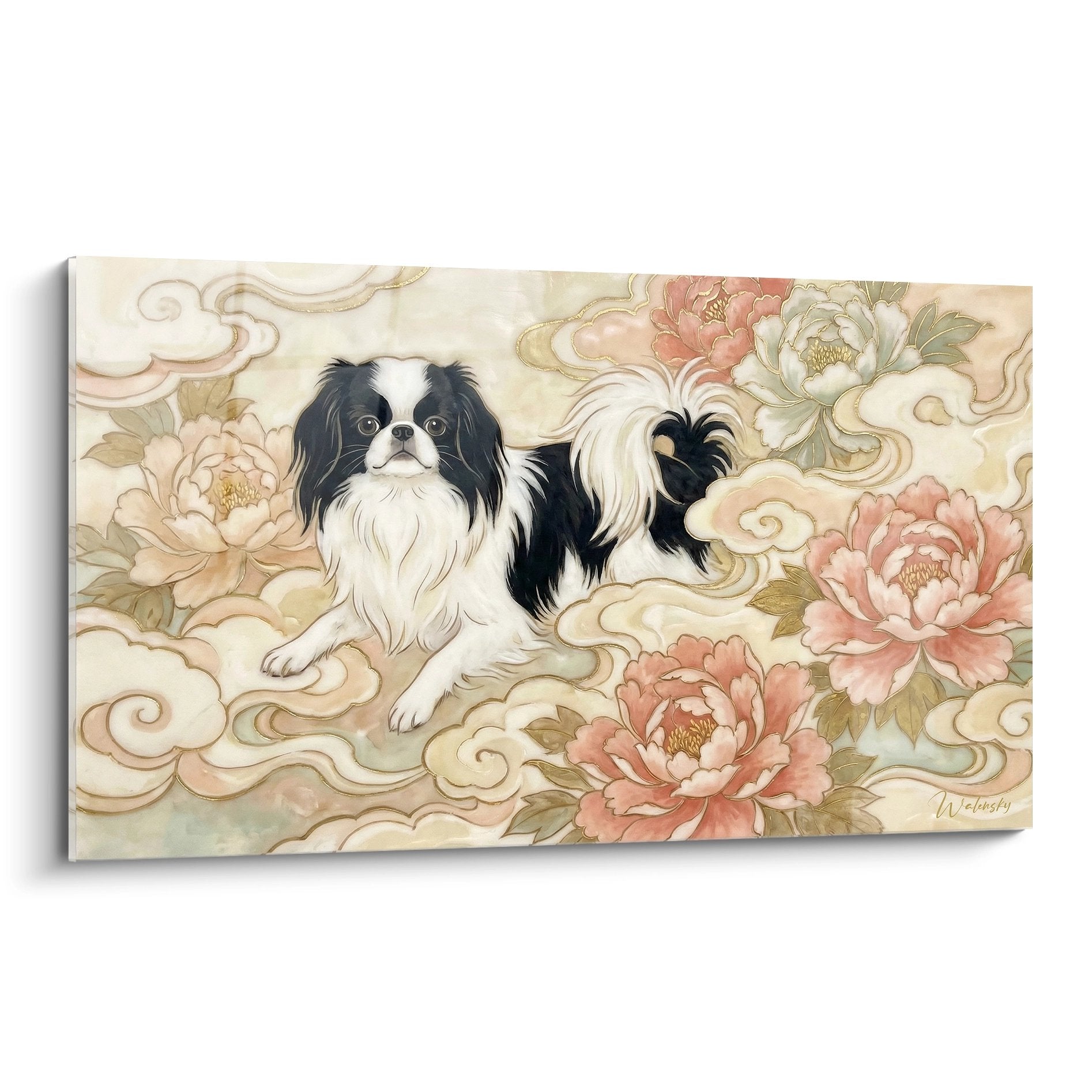 Spaniel giapponese bianco e nero su nuvole dorate con peonie rosa nello stile artistico orientale rilassante
