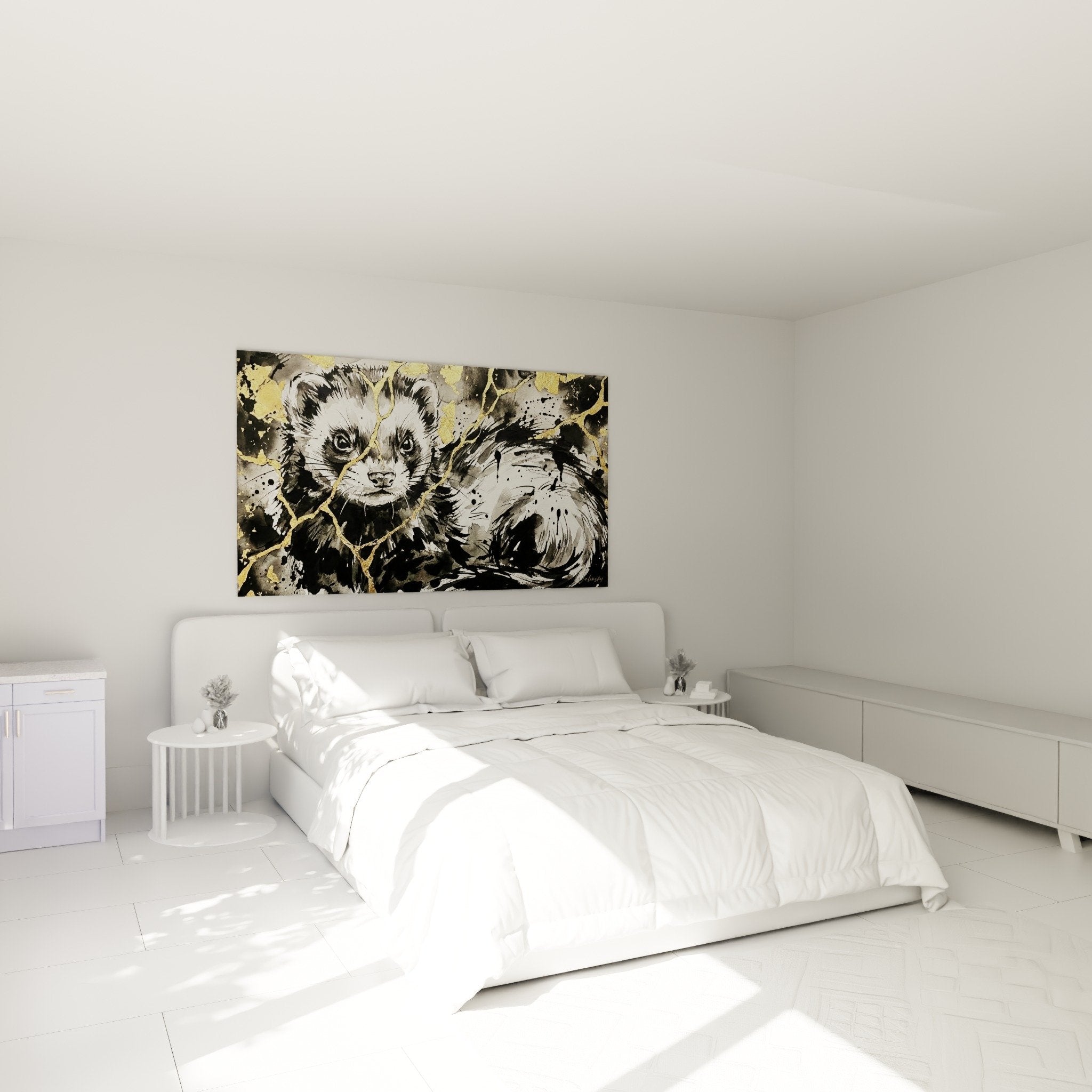 Schwarz-Weiß-Gold Frettchen Kunstdruck im modernen Schlafzimmer, graue Wand, zeitgenössische Wanddekoration