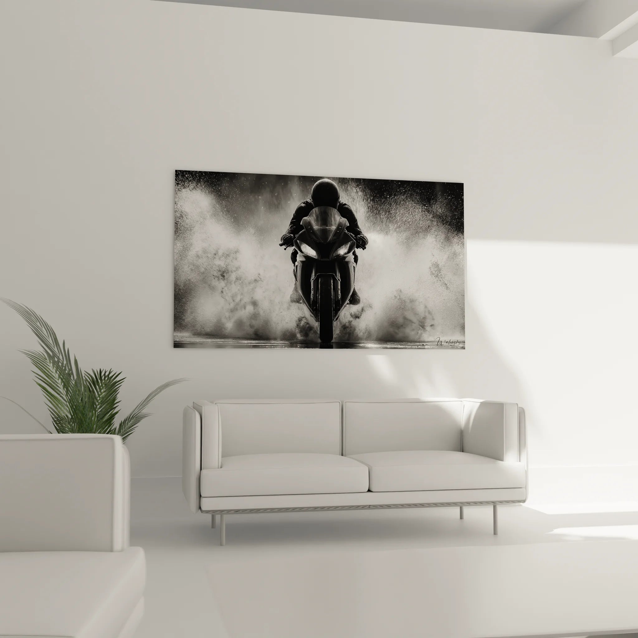 Gros plan sur tableau moto montrant les détails du pilote et effets d'eau en noir et blanc