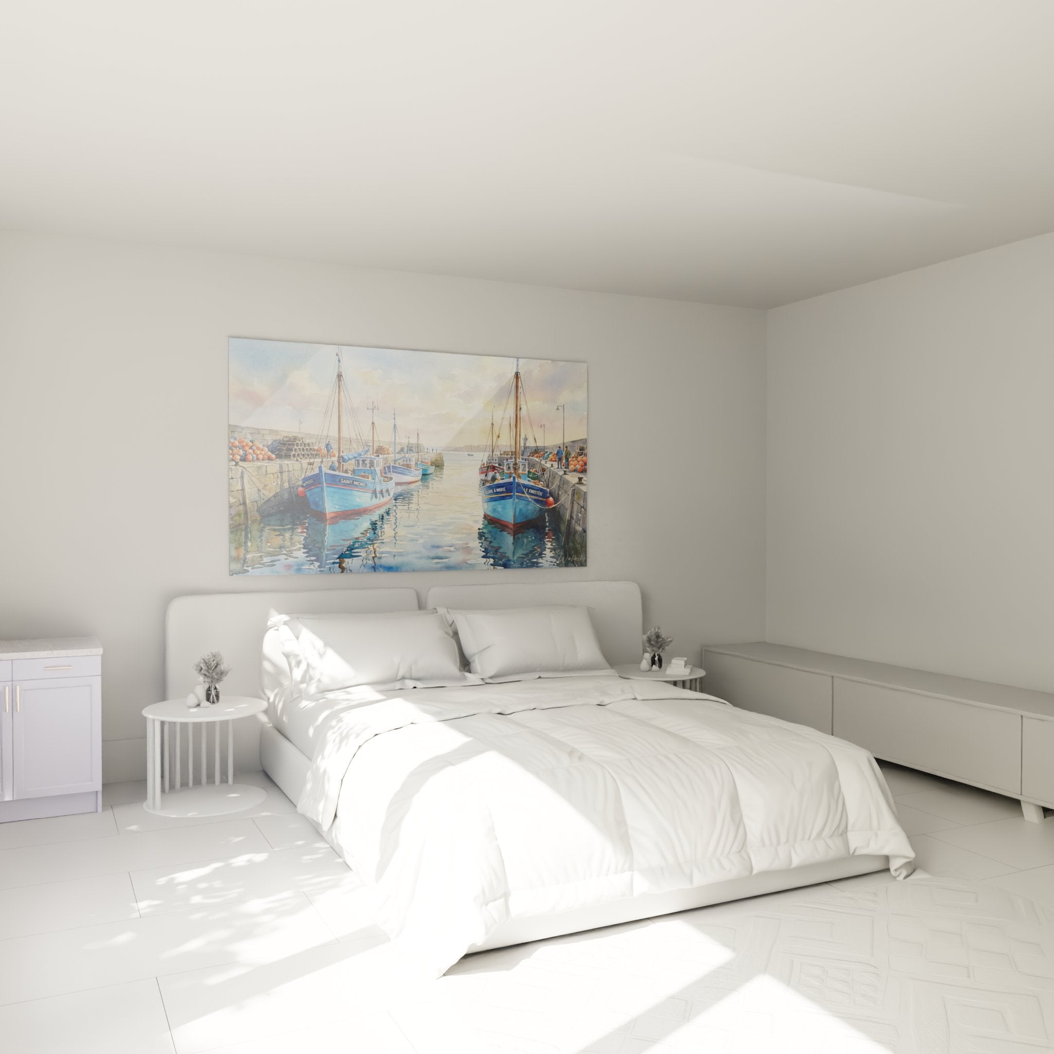 Décoration murale maritime bretonne dans chambre avec tableau port de pêche aux tons bleus et dorés