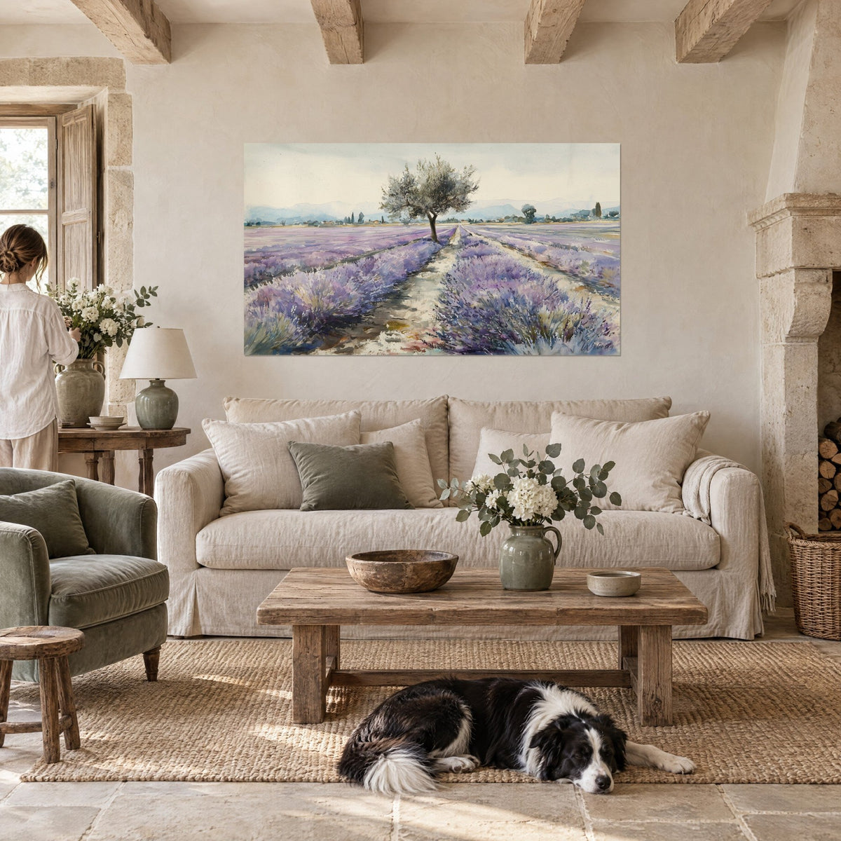 Quadro ulivo solitario in un campo di lavanda malva e viola, un collie sdraiato sotto, sopra un divano in un soggiorno luminoso