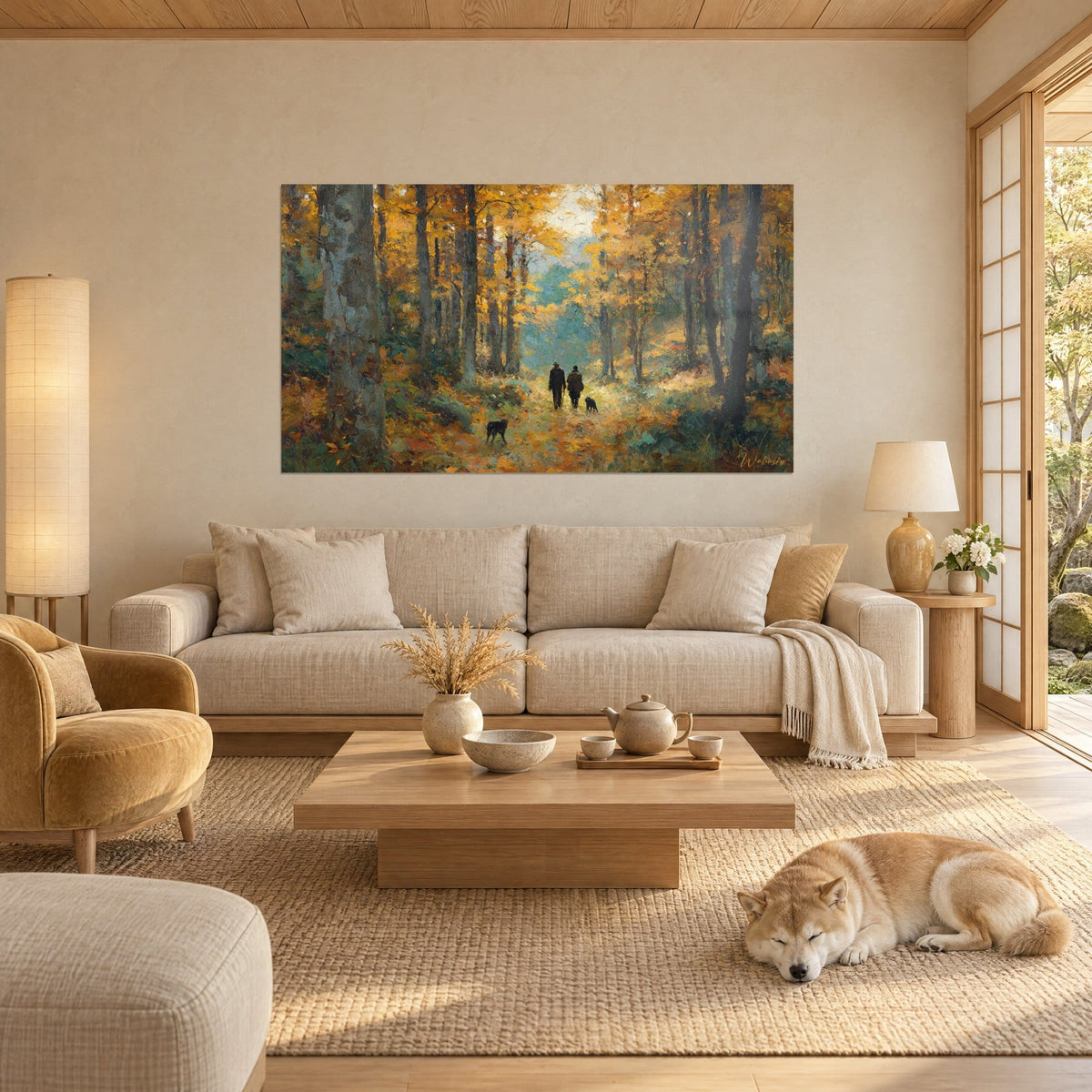 Quadro sentiero nel bosco in autunno, due cacciatori con i loro cani, fogliame ocra e oro, sopra un divano in un soggiorno luminoso