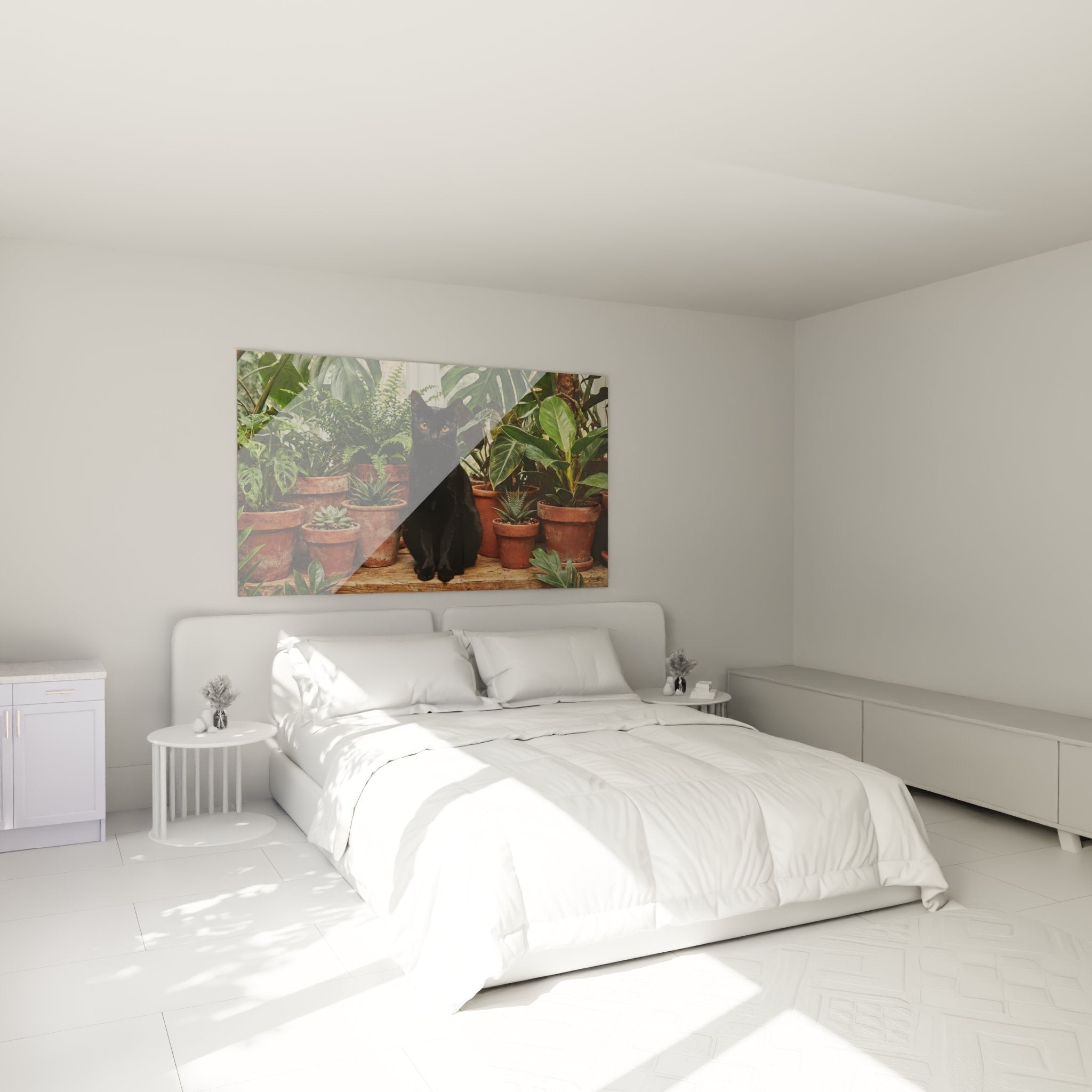 Tableau chat noir jardin tropical décorant élégamment une chambre moderne aux tons naturels