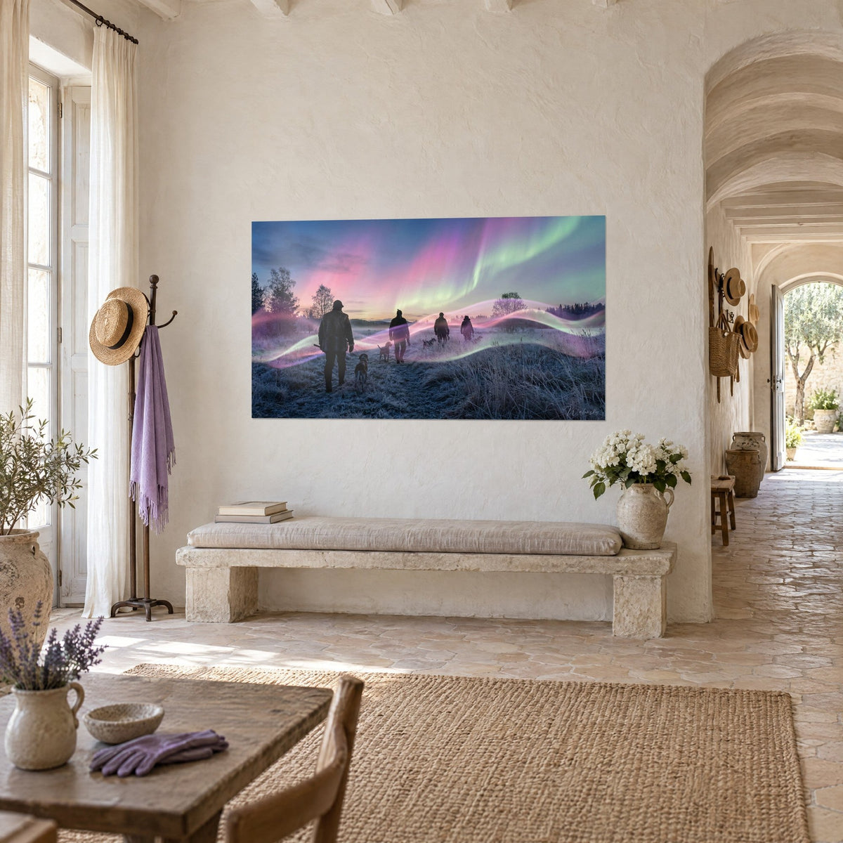 Quadro marcia notturna di quattro silhouette sotto un cielo viola e verde, nastri luminosi sul gelo, casolare provenzale