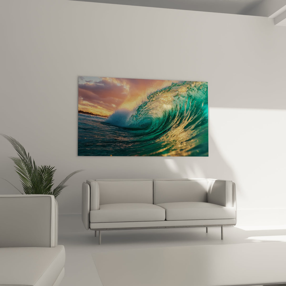 Détail rapproché tableau vague dorée montrant texture eau cristalline et reflets dorés du soleil