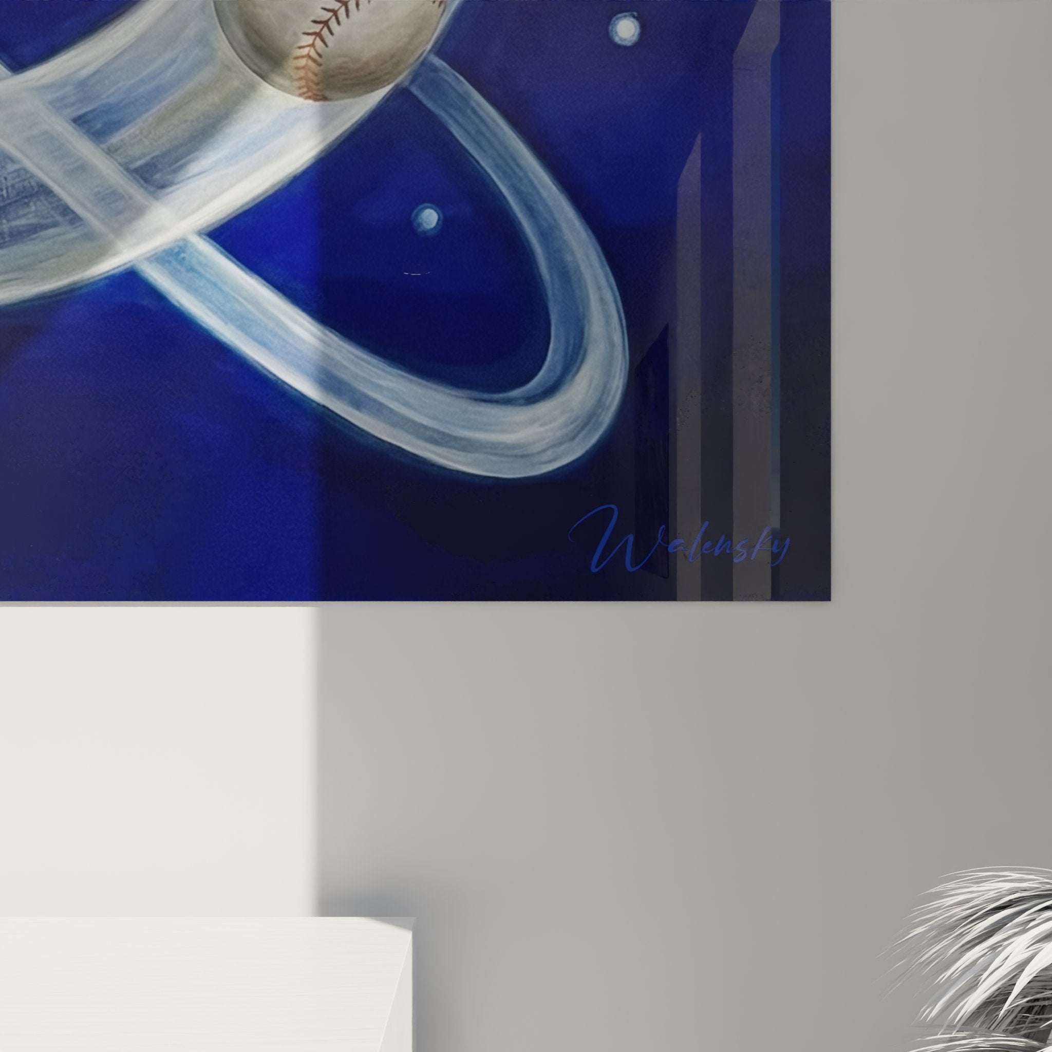 Vue ensemble tableau baseball spatial trajectoires courbes lumineuses deux balles fond bleu profond