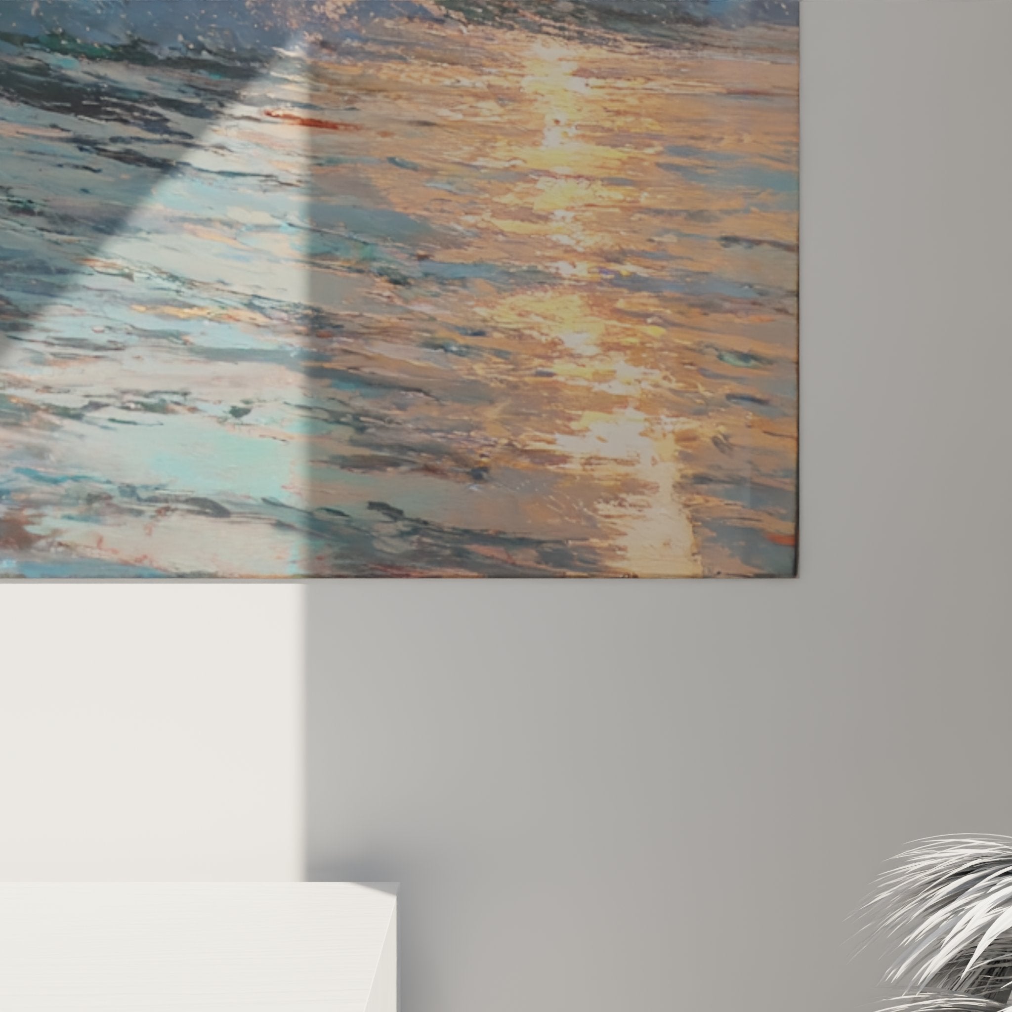 Vue d'ensemble tableau surf coucher soleil dans salon moderne avec canapé et décoration contemporaine
