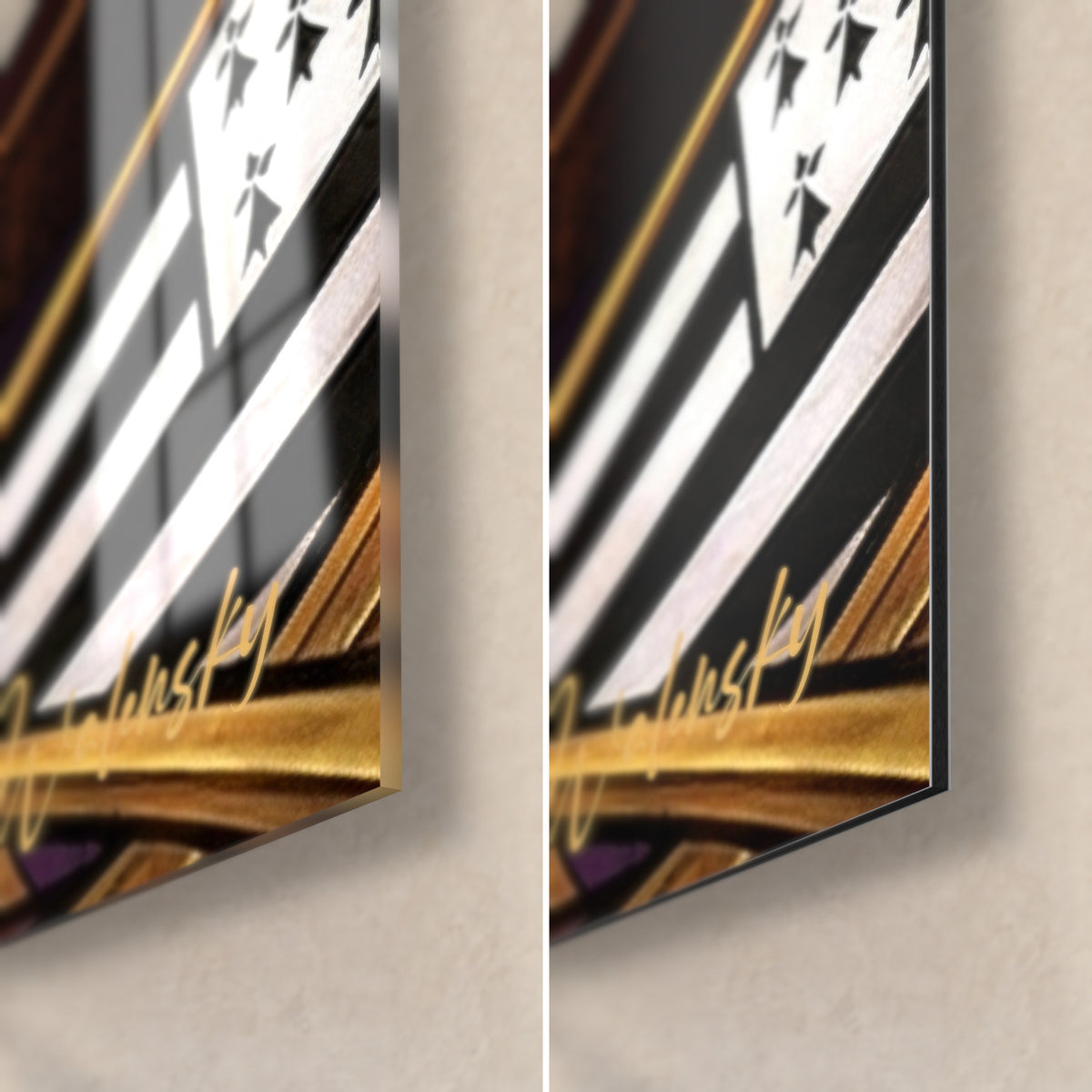 Schilderij Bretons kasteel in glas-in-lood, rechtsonder: zwarte en witte hermelijnmotieven, gouden rand, glanzend glas op mat Dibond