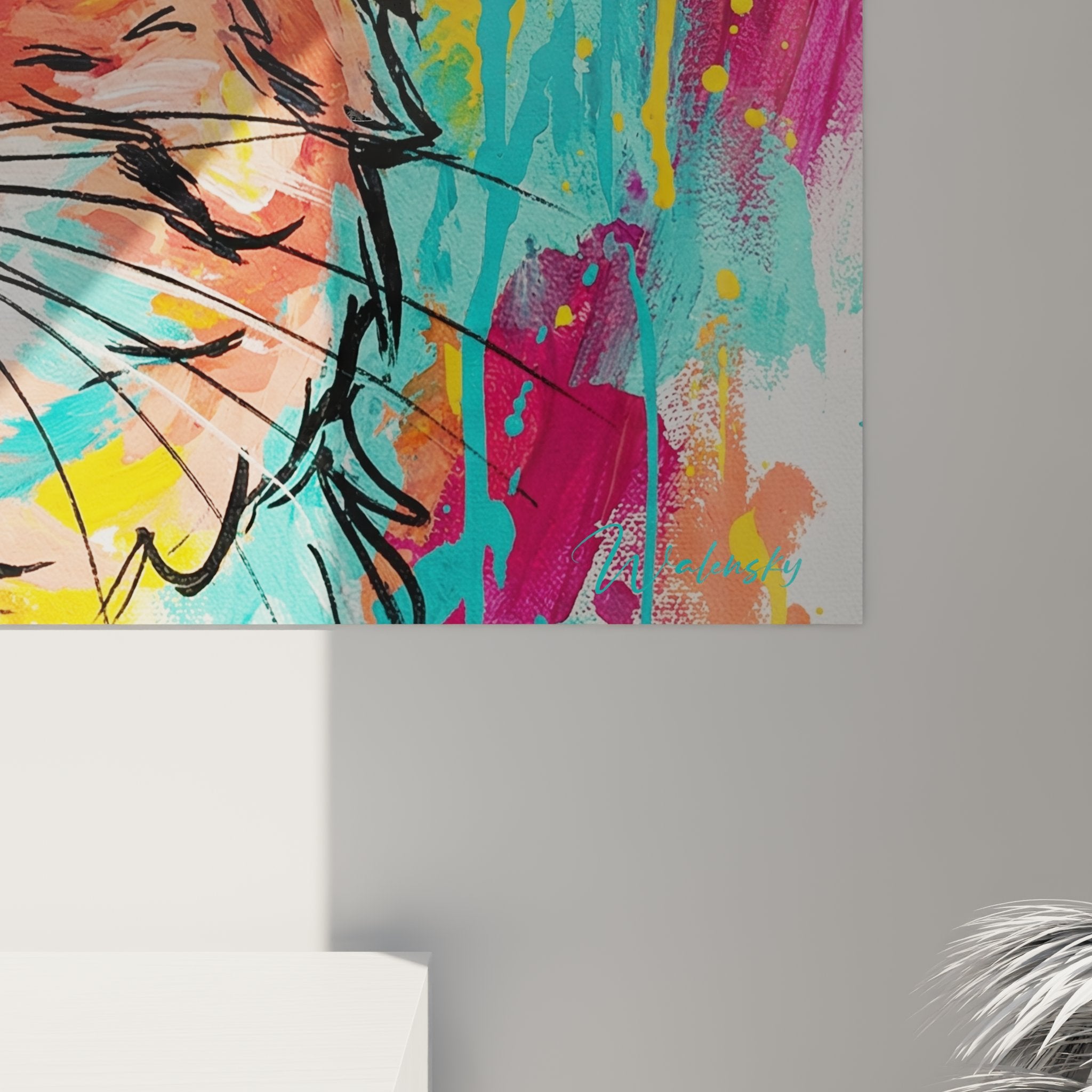 Vista d'insieme quadro murale gatto American Curl decorazione interni moderni colori vibranti