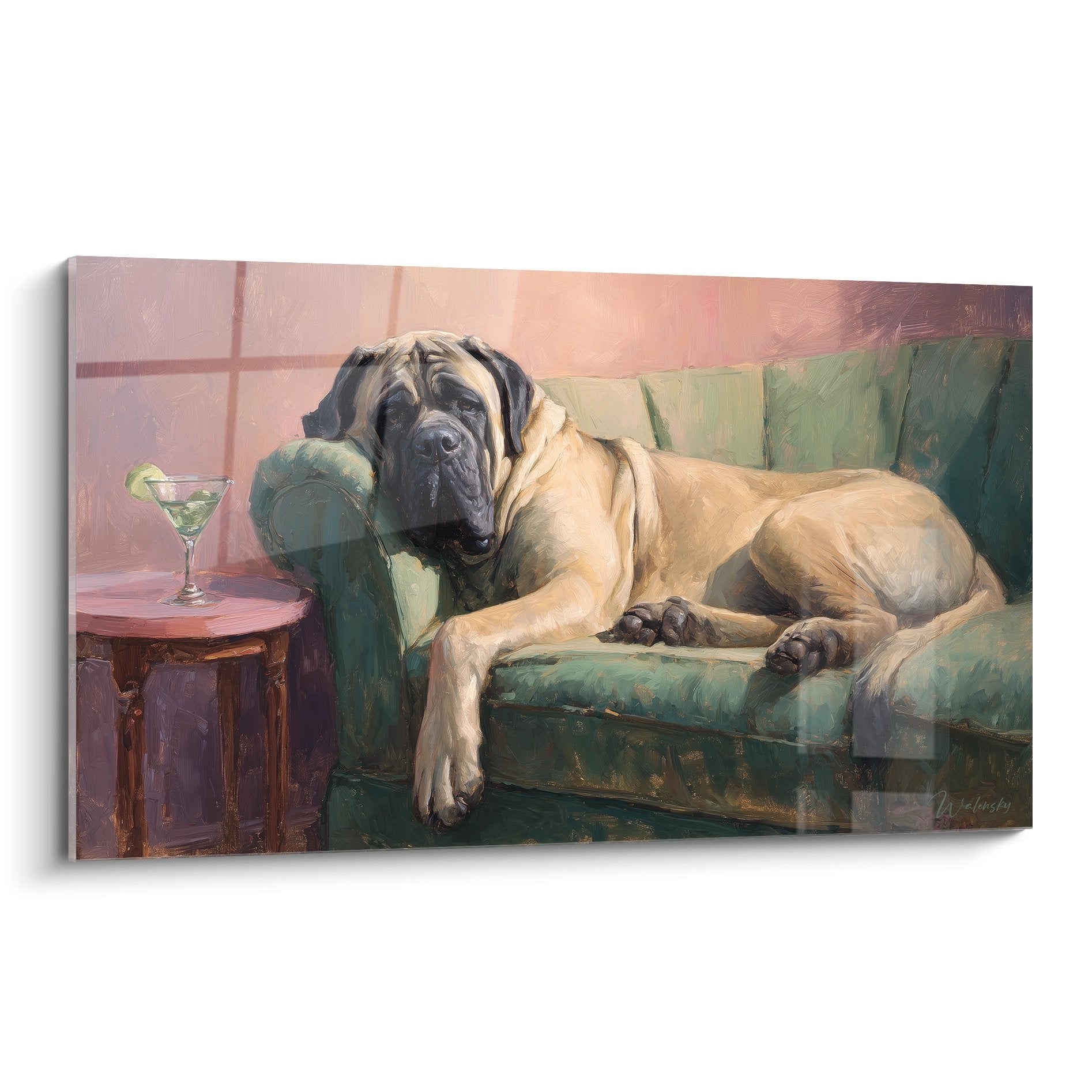 Mastiff anglais fauve repos canape vert jade cocktail martini ambiance rose poudre luxe decontracte