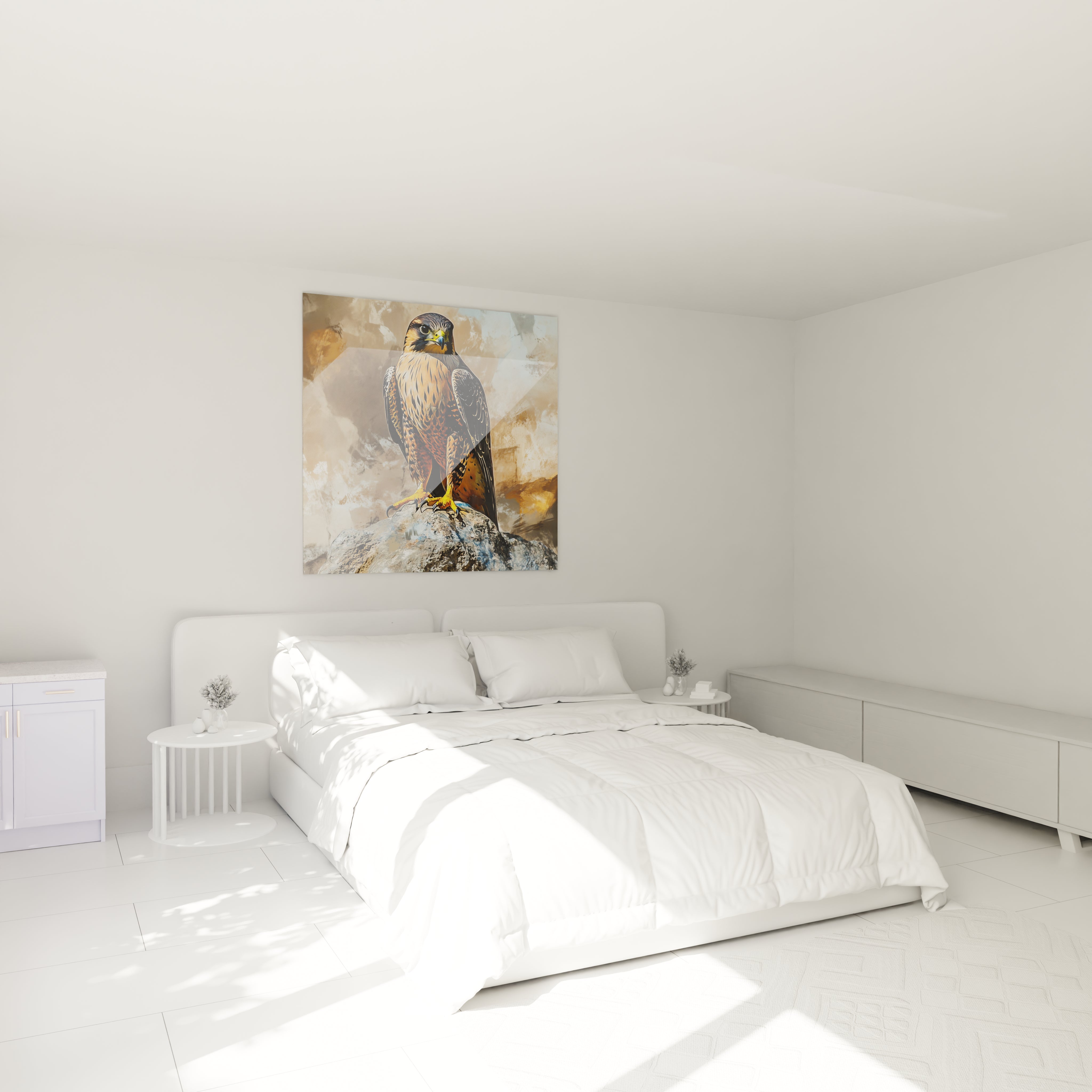Tableau oiseau Walensky représentant un faucon posé sur un rocher dans une chambre blanche moderne