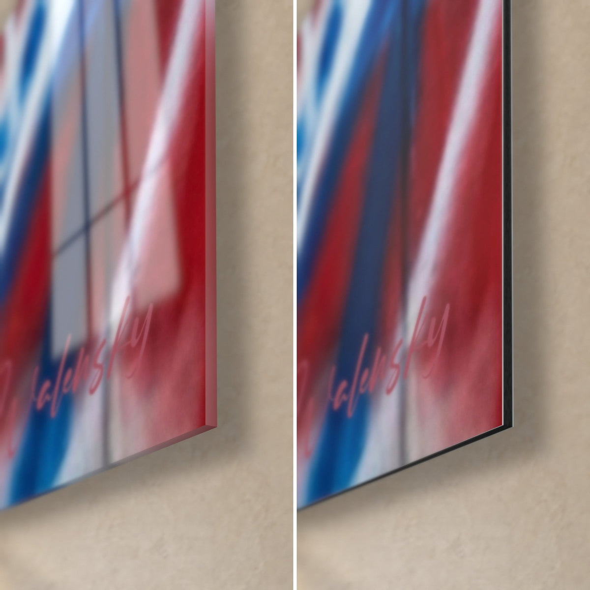 Schilderij van een zilvergrijze gestreepte kat, rechtsonder: glanzend blauw-rood acrylglas links, mat wit Dibond rechts, zwarte rand