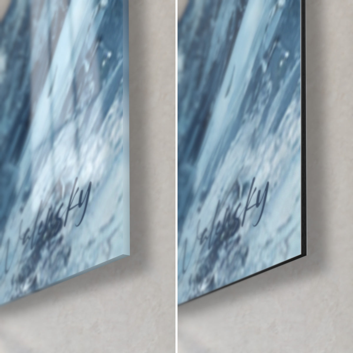 Tableau cimes givrées au couteau, coin bas droit : verre acrylique brillant à gauche, Dibond mat à droite, bleu nuit et blanc