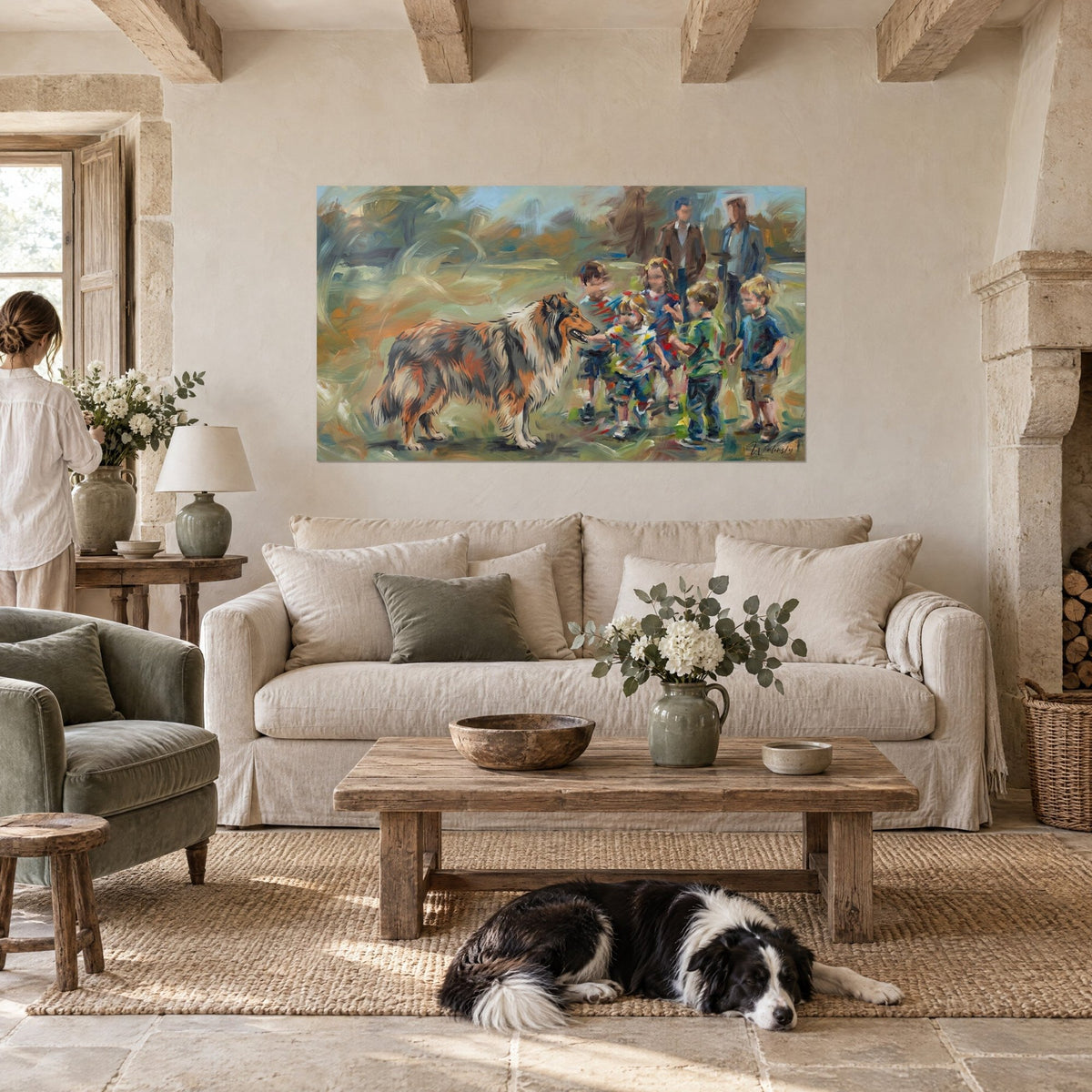 Tableau collie à la robe cuivrée tendant le museau vers des enfants, verts et bleus, au-dessus d'un canapé dans un salon lumineux