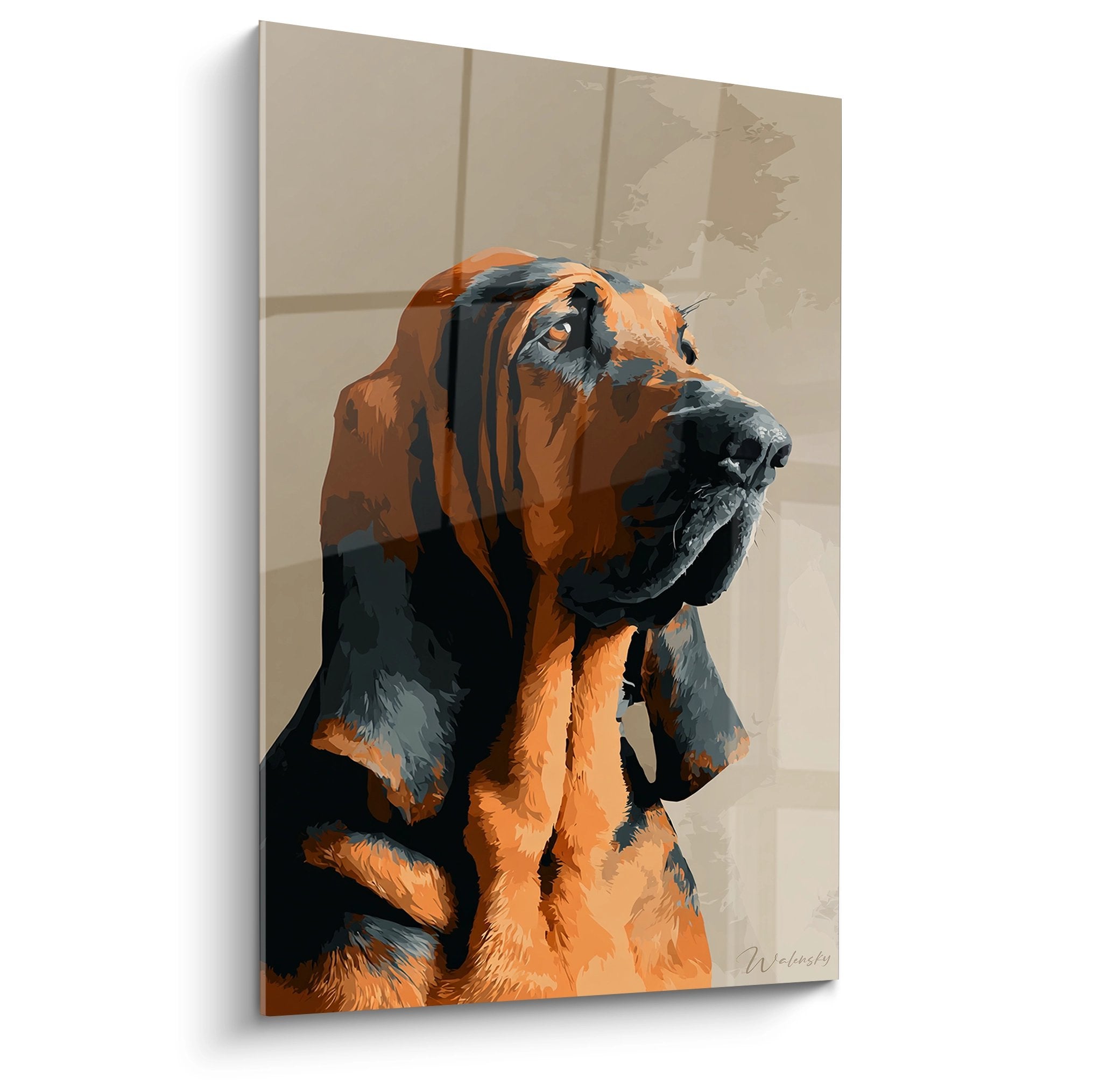 Portrait artistique de Bloodhound aux tons orange et noir dans style pictural moderne sur fond beige