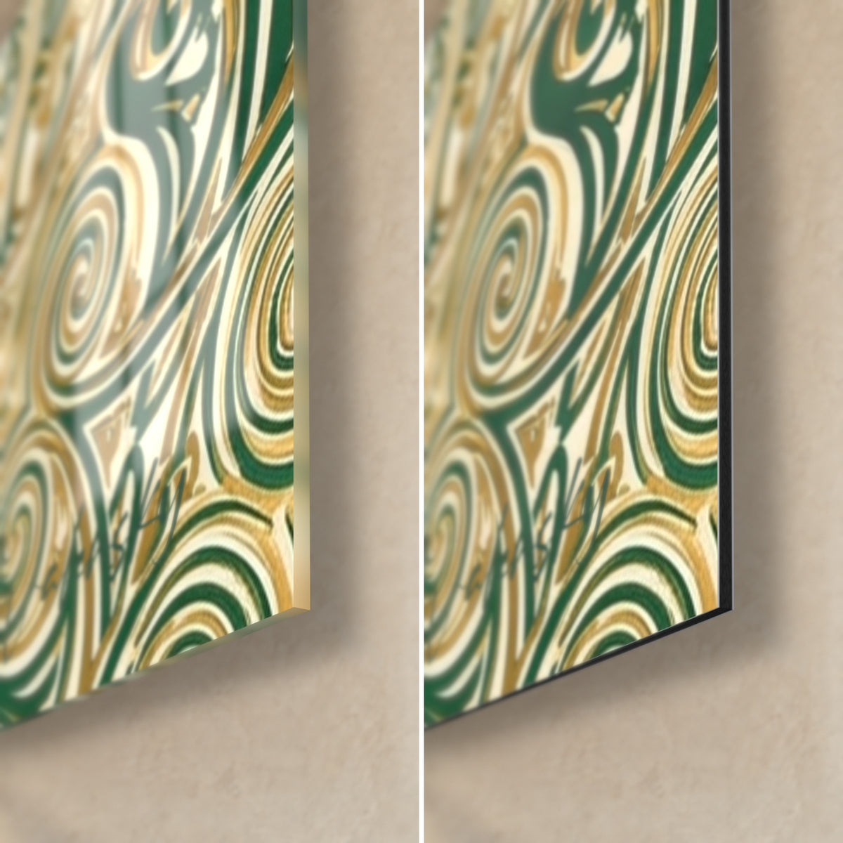 Gemälde mit verschlungenen Spiralen in dunklem Grün und Gold, untere rechte Ecke: glänzendes Glas links, mattschwarzes Dibond rechts