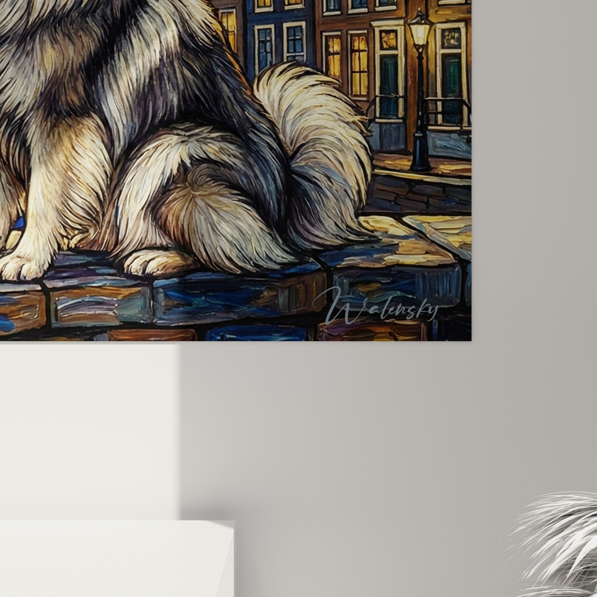 Vue ensemble salon tableau Keeshond Amsterdam nocturne ciel etoile bleu integration decoration murale